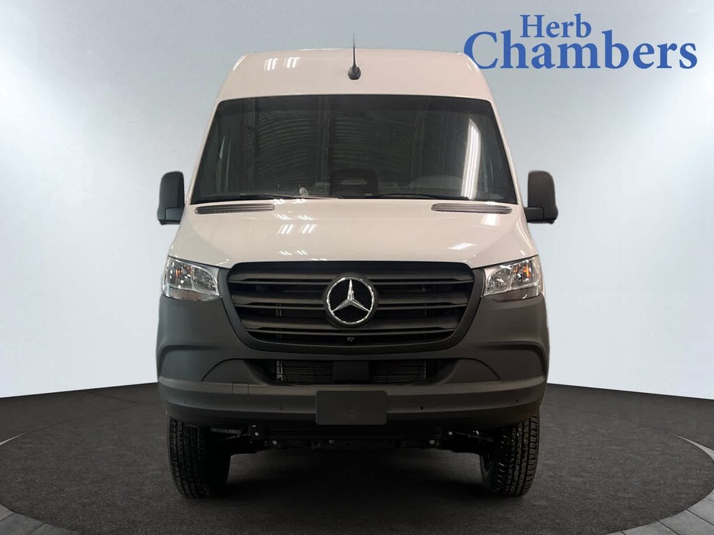 New 2025 Mercedes-Benz Sprinter 2500 Standard Roof 4-Cyl Diesel HO Van Cargo Van