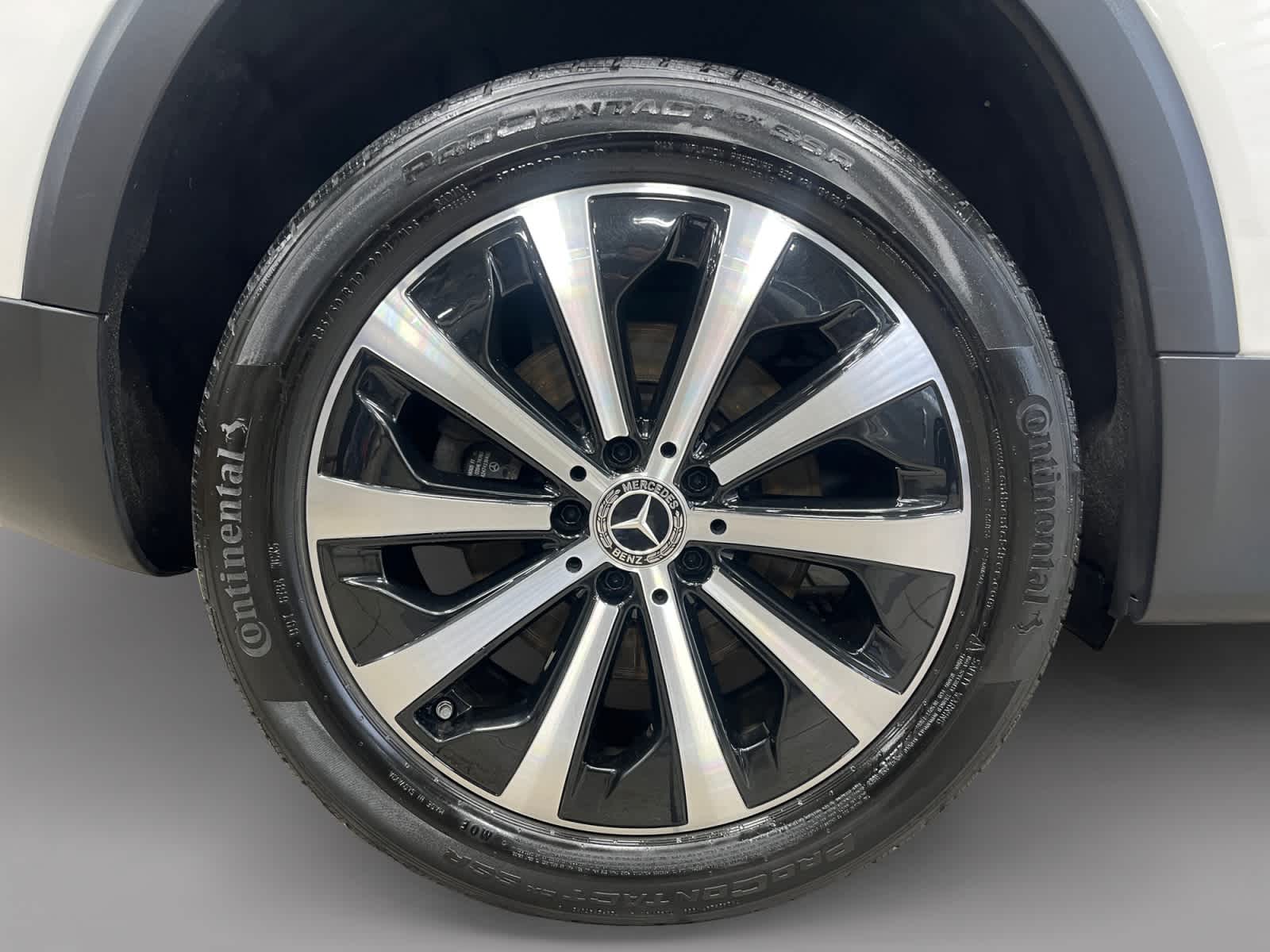 used 2023 Mercedes-Benz GLB 250 car, priced at $30,999