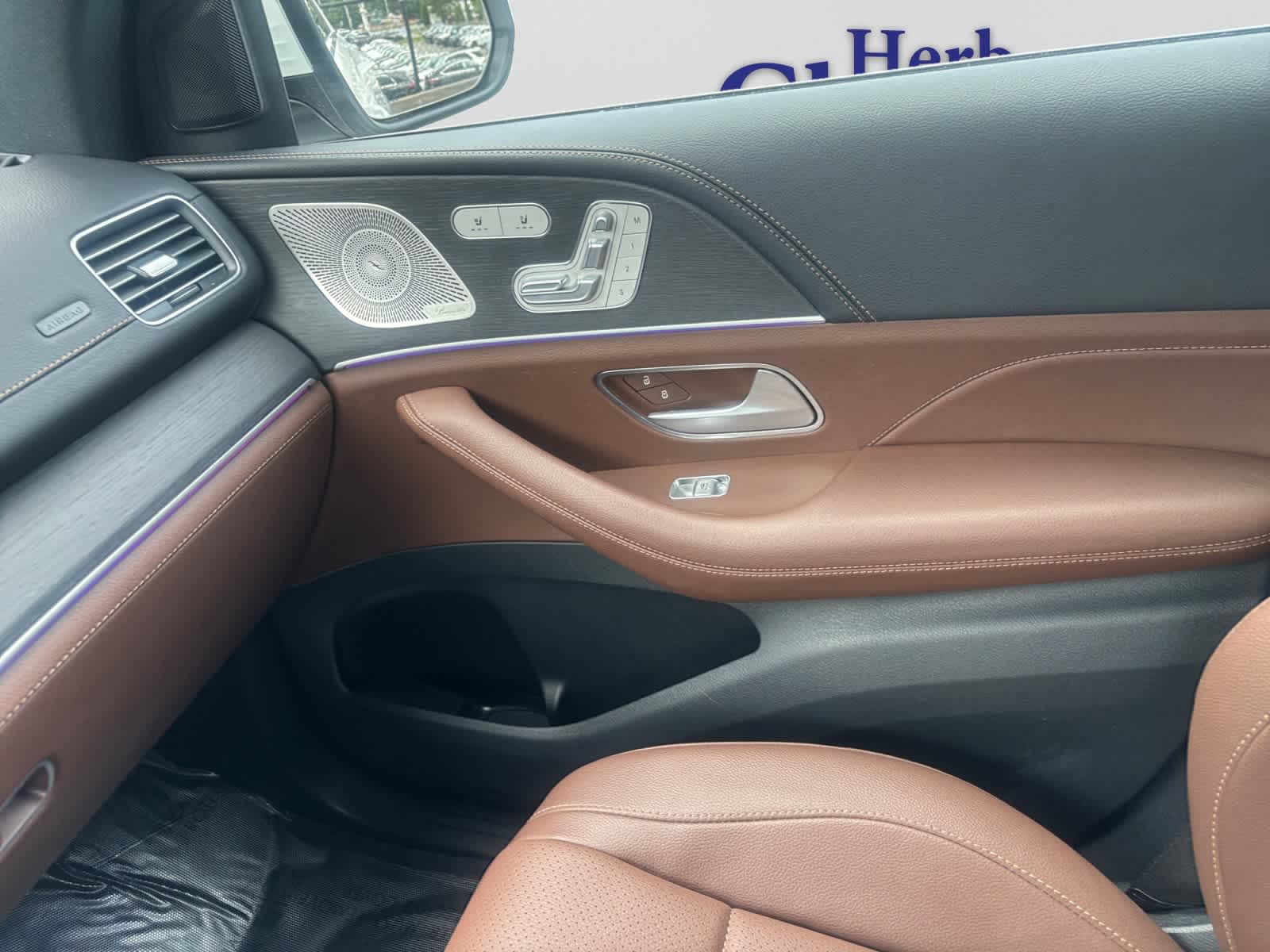 used 2024 Mercedes-Benz GLE 350 car, priced at $54,998