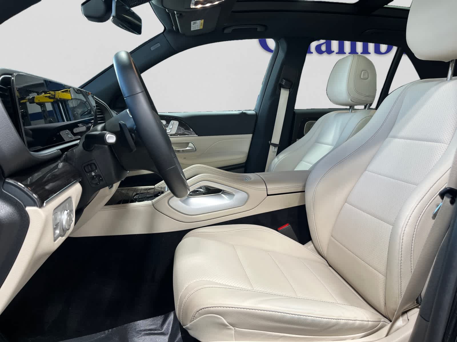 used 2023 Mercedes-Benz GLE 350 car, priced at $47,898