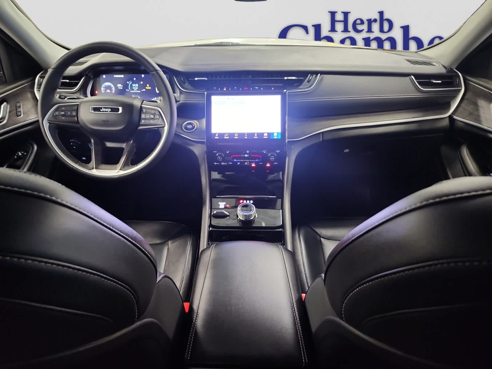 used 2023 Jeep Grand Cherokee car, priced at $32,997