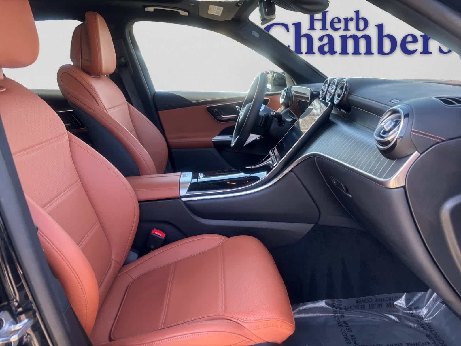 used 2023 Mercedes-Benz GLC 300 car, priced at $36,998