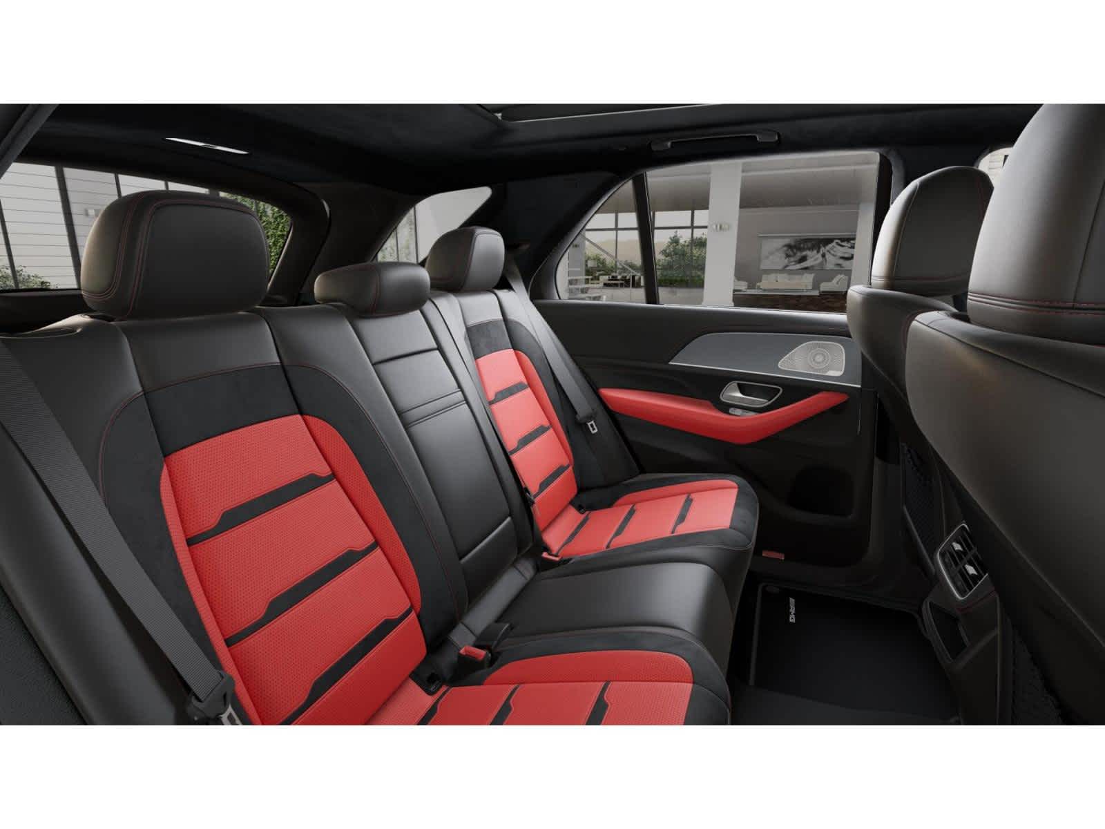 2025 Mercedes Benz GLE AMG 63 S photo 4