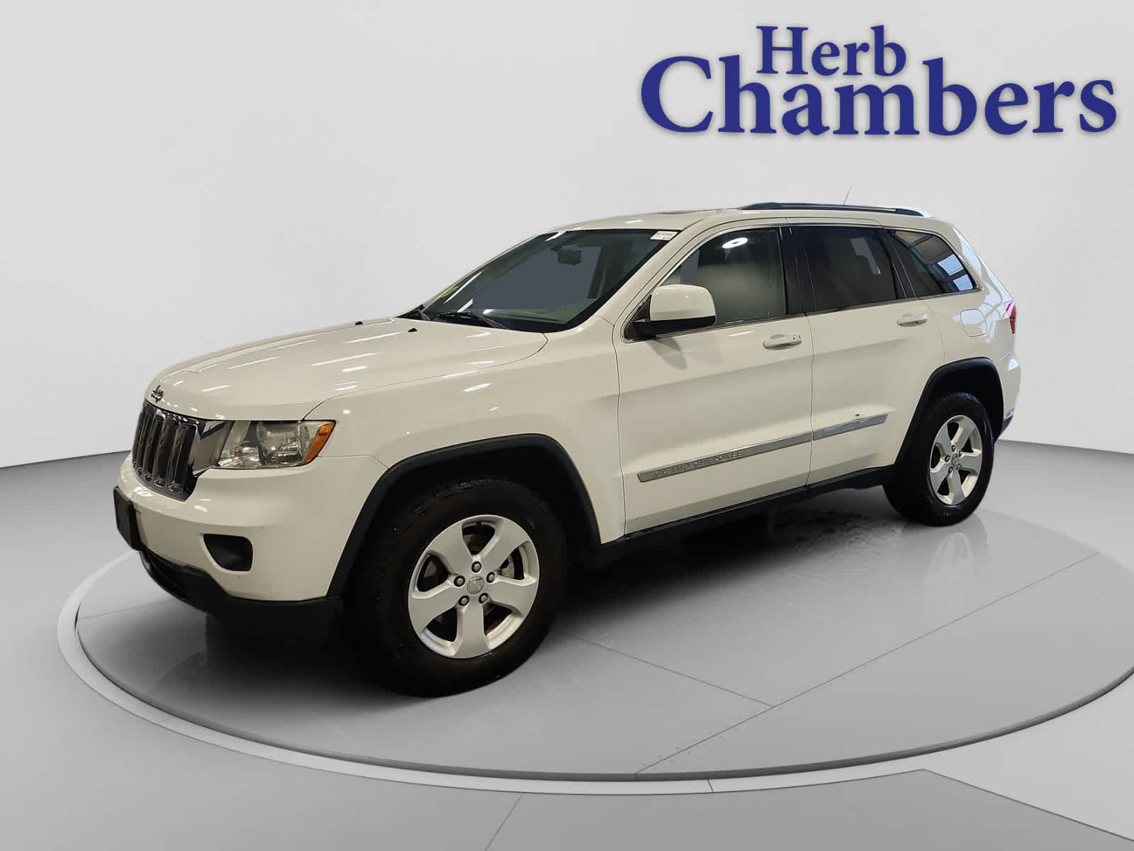 used 2013 Jeep Grand Cherokee car, priced at $11,496
