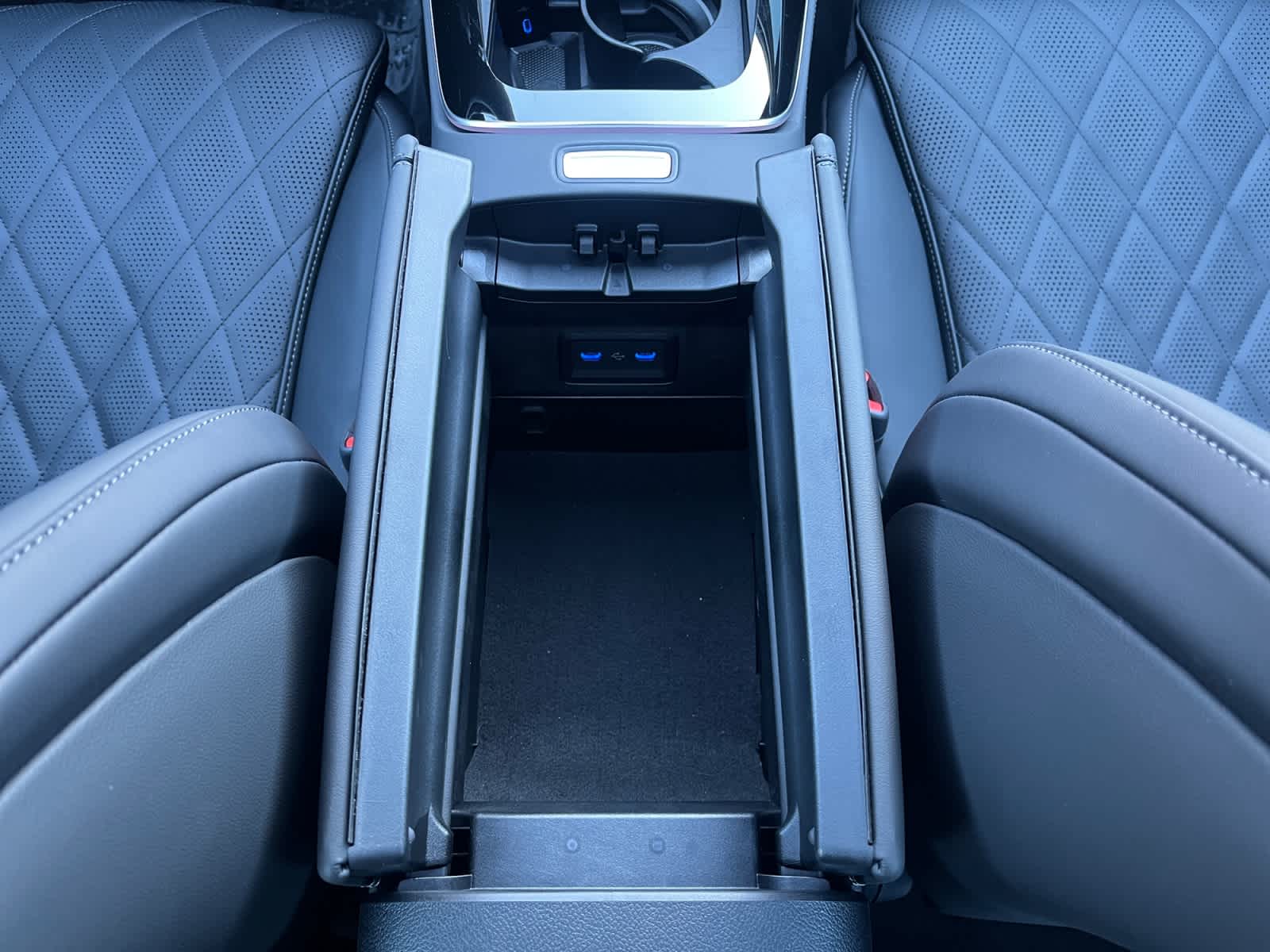 used 2025 Mercedes-Benz E-Class car, priced at $68,998