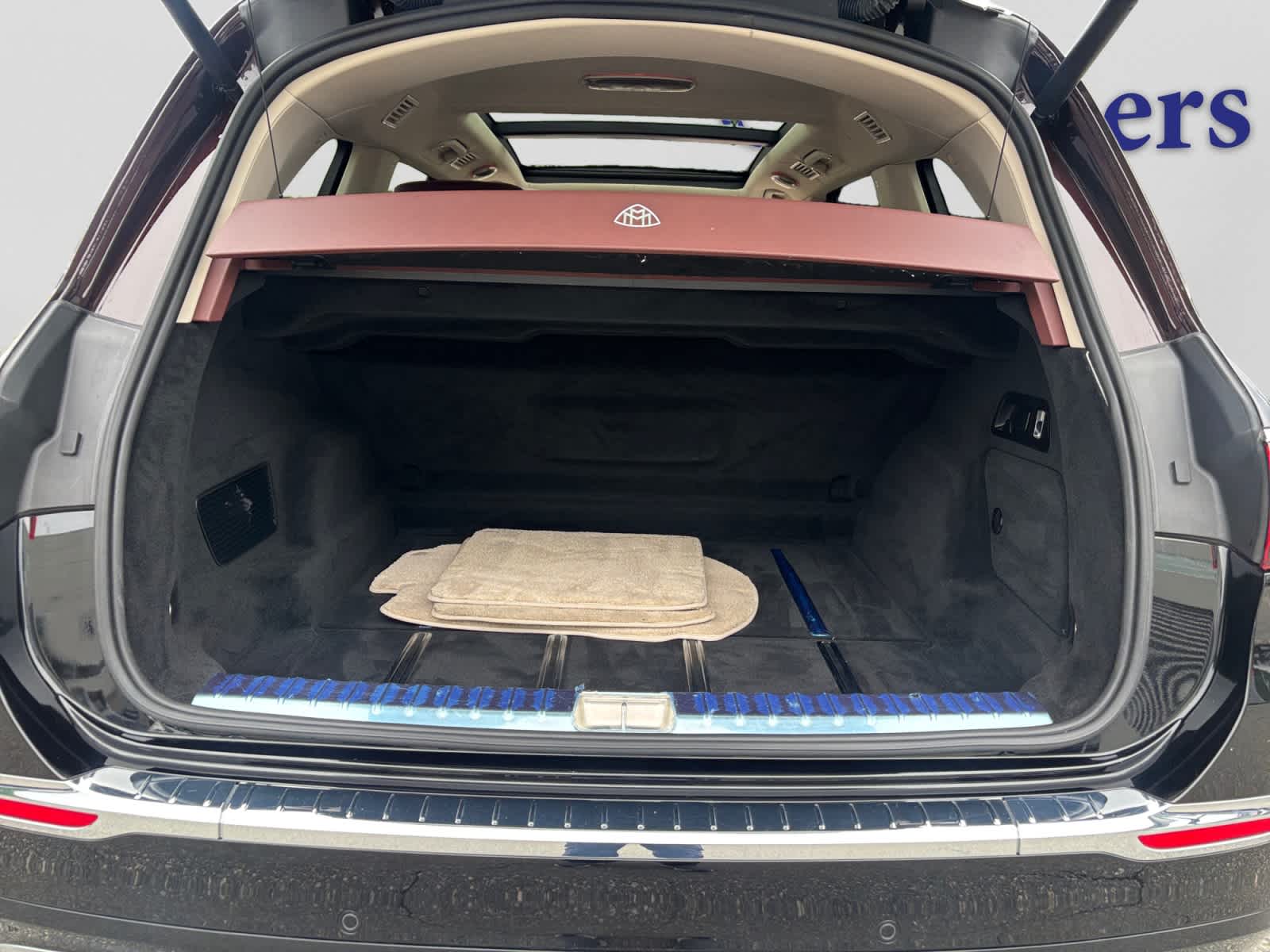used 2023 Mercedes-Benz Maybach GLS 600 car, priced at $127,998