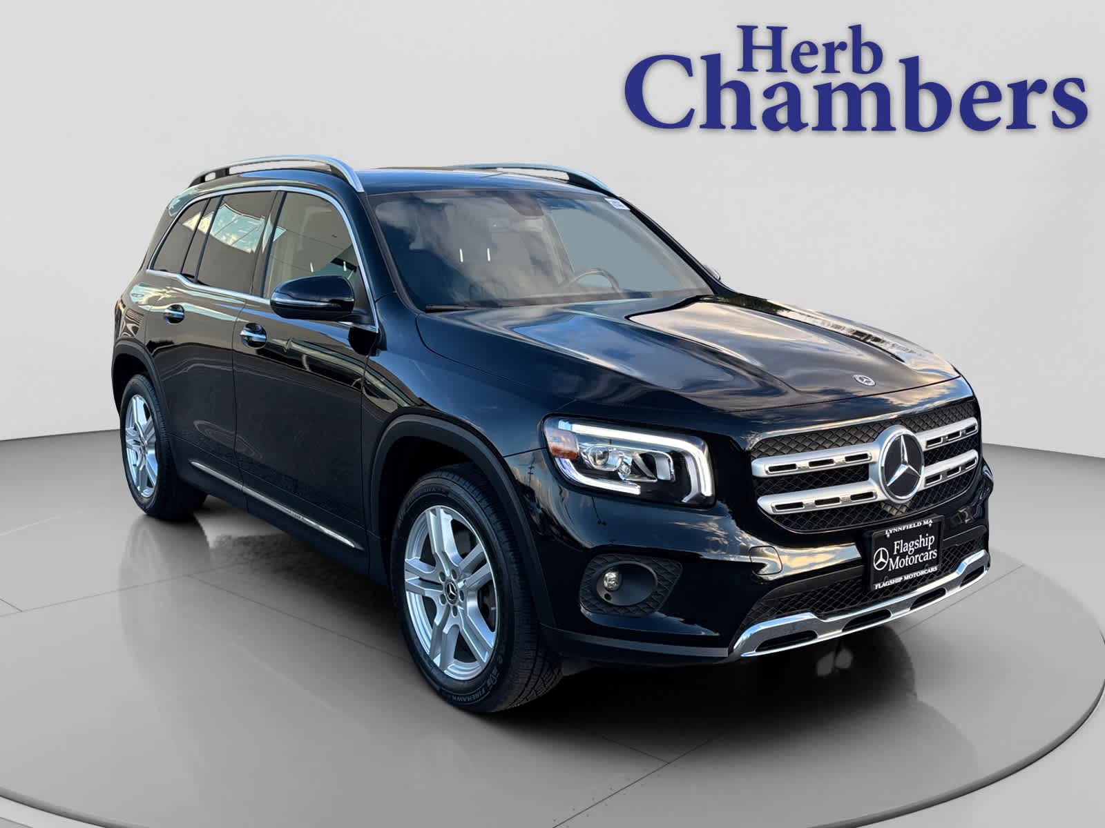 2021 Mercedes-Benz GLB Base's photo