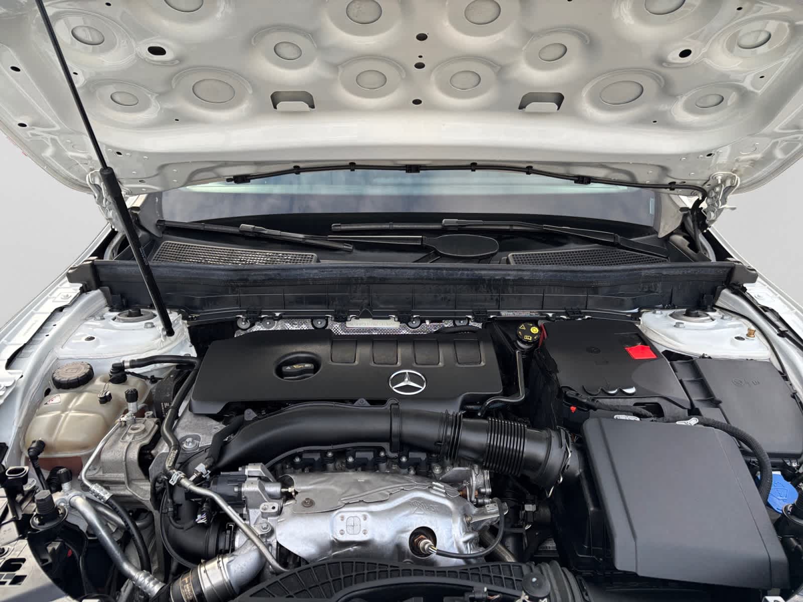 used 2022 Mercedes-Benz GLB 250 car, priced at $29,699