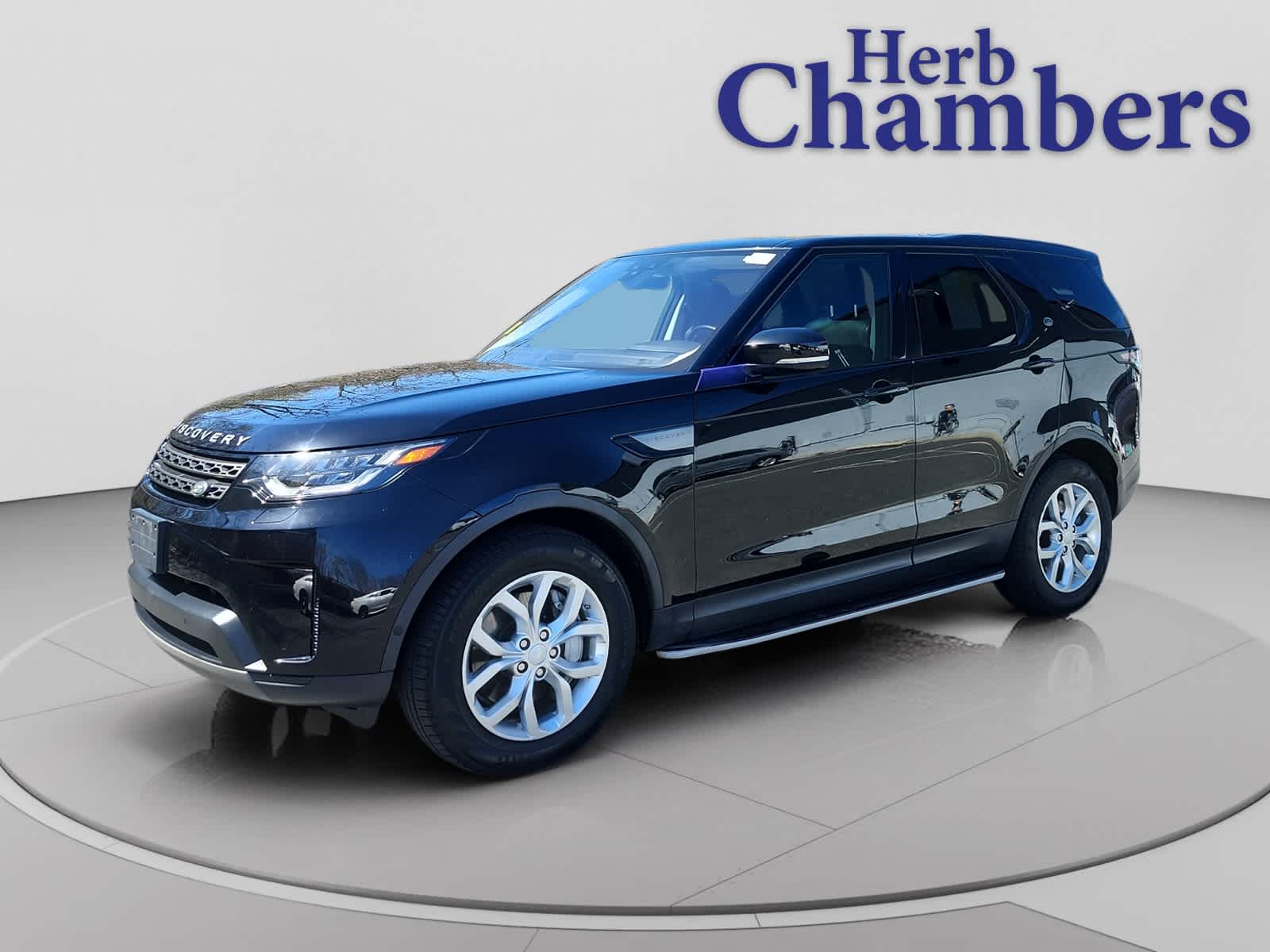 used 2019 Land Rover Discovery car, priced at $13,997