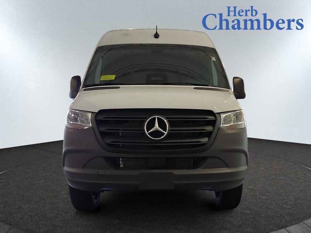 New 2025 Mercedes-Benz Sprinter 2500 Standard Roof 4-Cyl Diesel Van Cargo Van