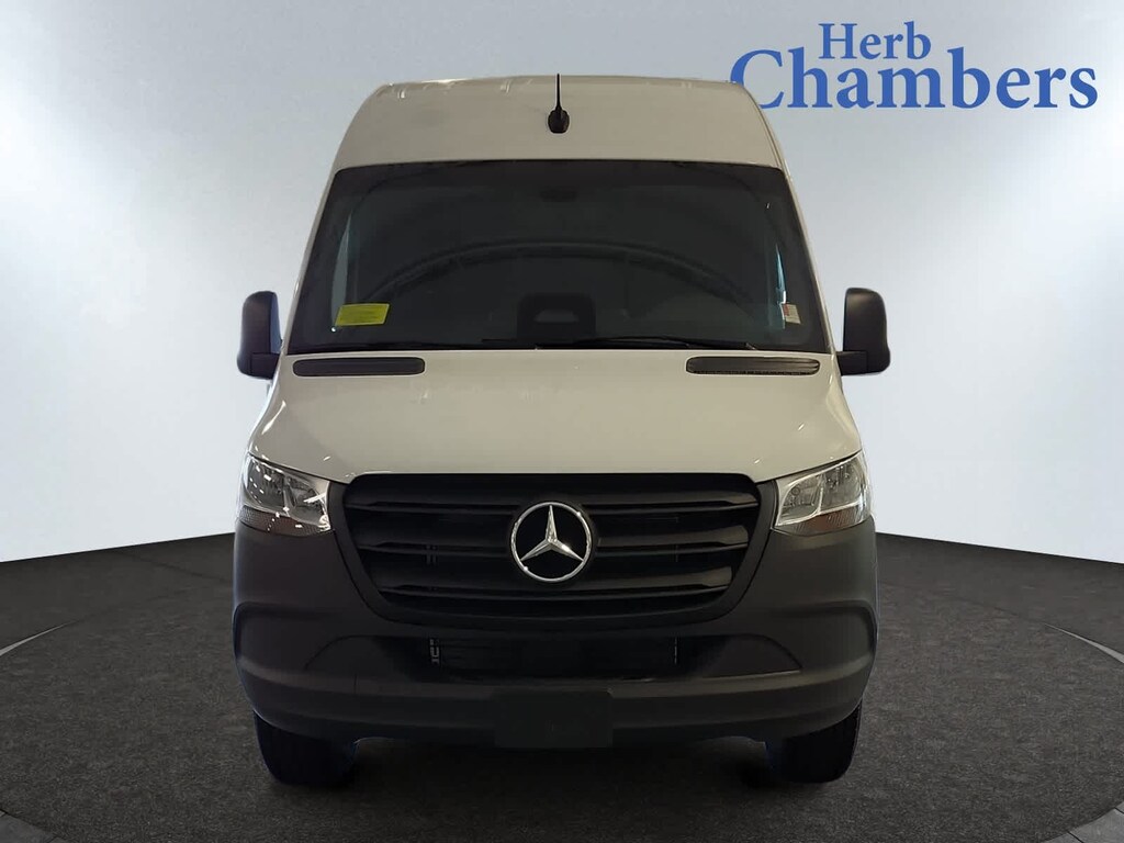 New 2025 Mercedes-Benz Sprinter 2500 Standard Roof 4-Cyl Diesel Van Cargo Van