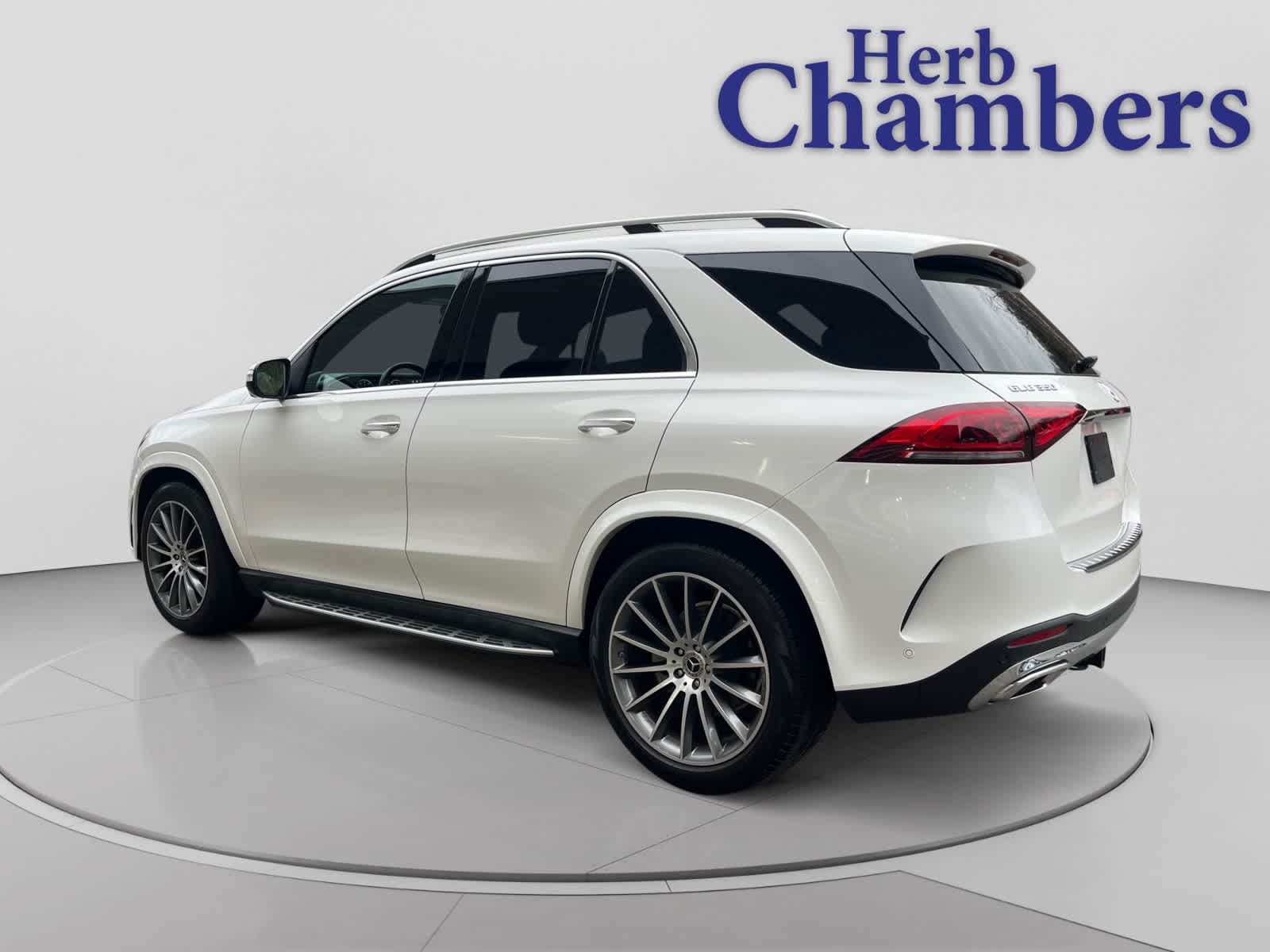 used 2023 Mercedes-Benz GLE 350 car, priced at $53,998