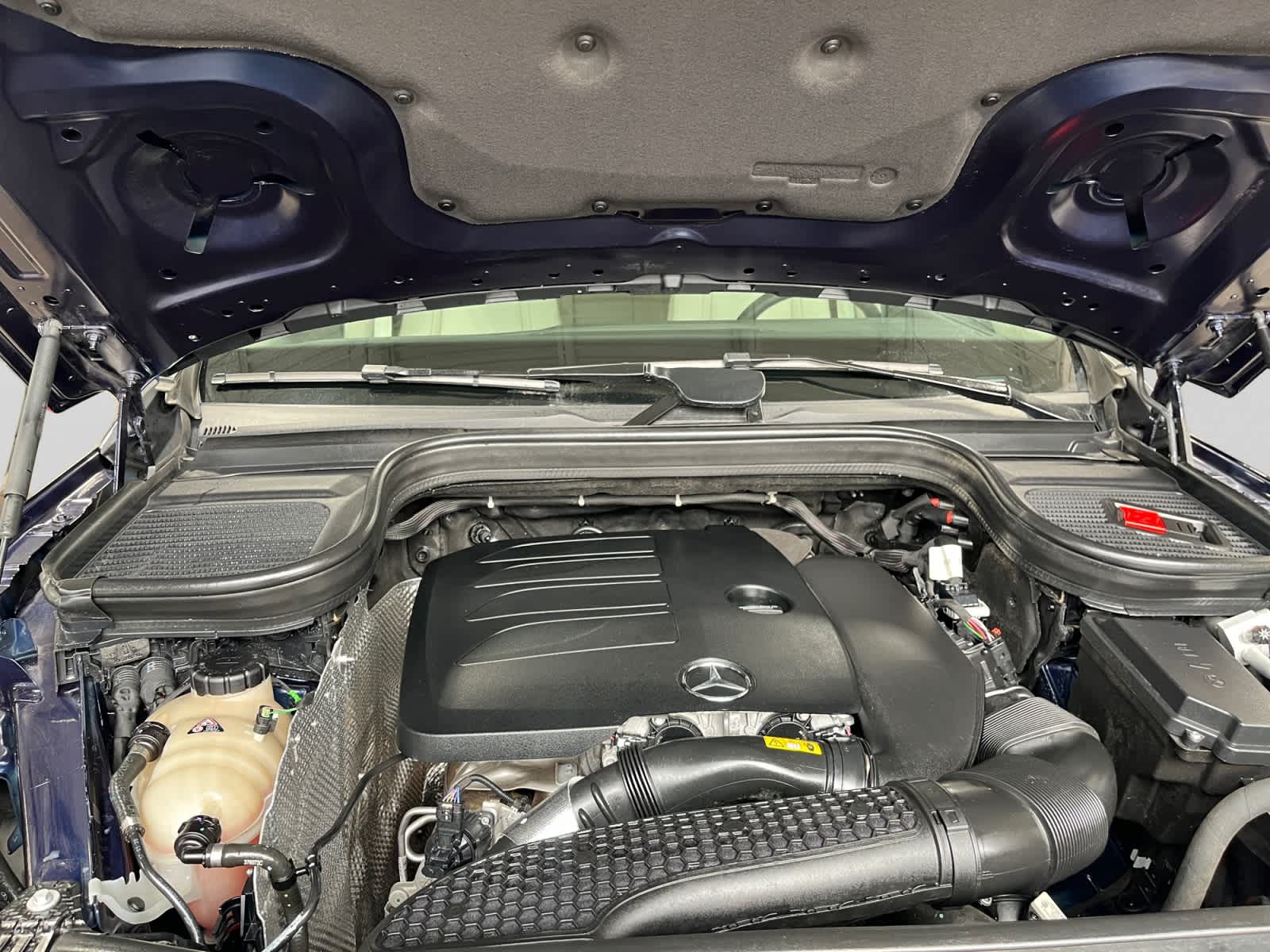 used 2022 Mercedes-Benz GLE 350 car, priced at $39,998