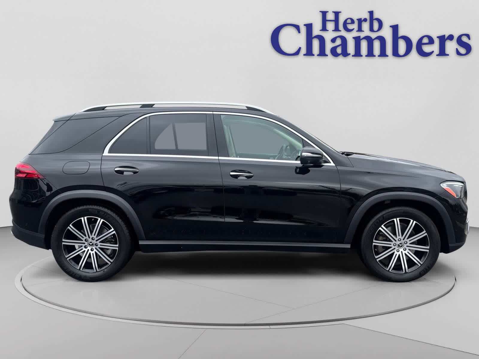 used 2024 Mercedes-Benz GLE 450 car, priced at $59,998