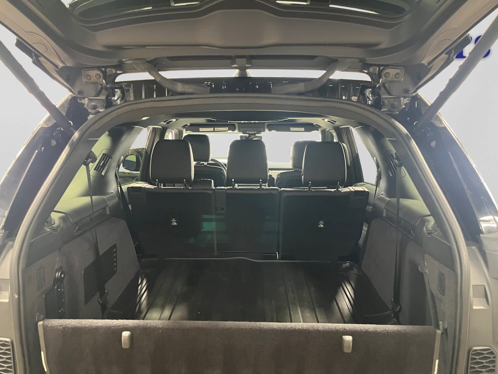 used 2020 Land Rover Discovery car, priced at $25,498