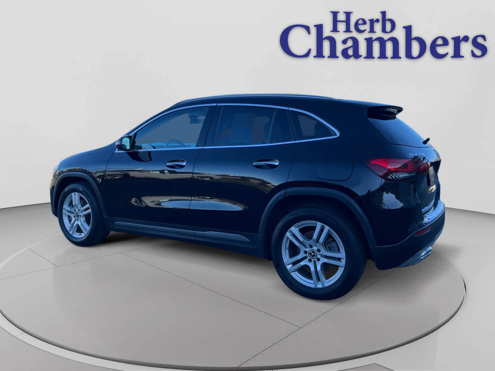 used 2021 Mercedes-Benz GLA 250 car, priced at $24,998