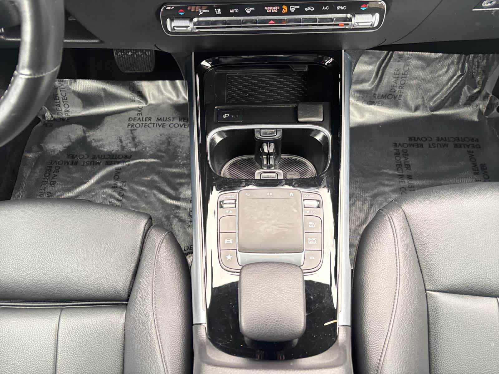 used 2022 Mercedes-Benz GLB 250 car, priced at $29,998