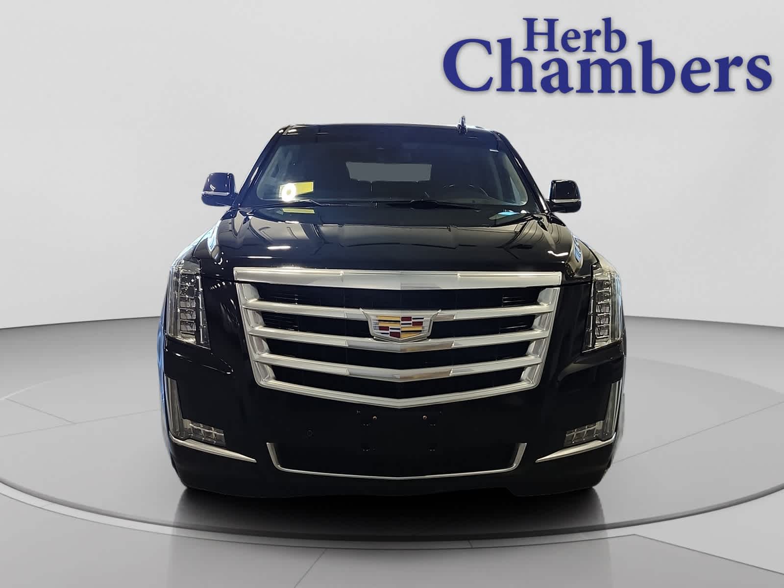 used 2018 Cadillac Escalade ESV car, priced at $29,997