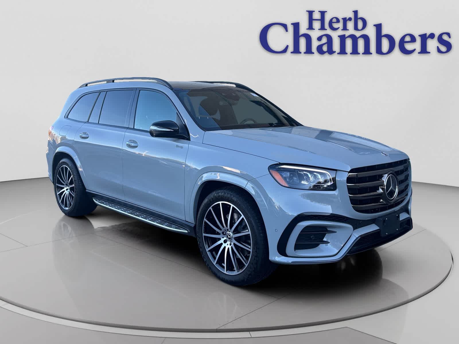 used 2025 Mercedes-Benz GLS 580 car, priced at $99,998