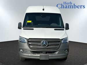 2024 Mercedes-Benz eSprinter 2500 High Roof Van Cargo Van