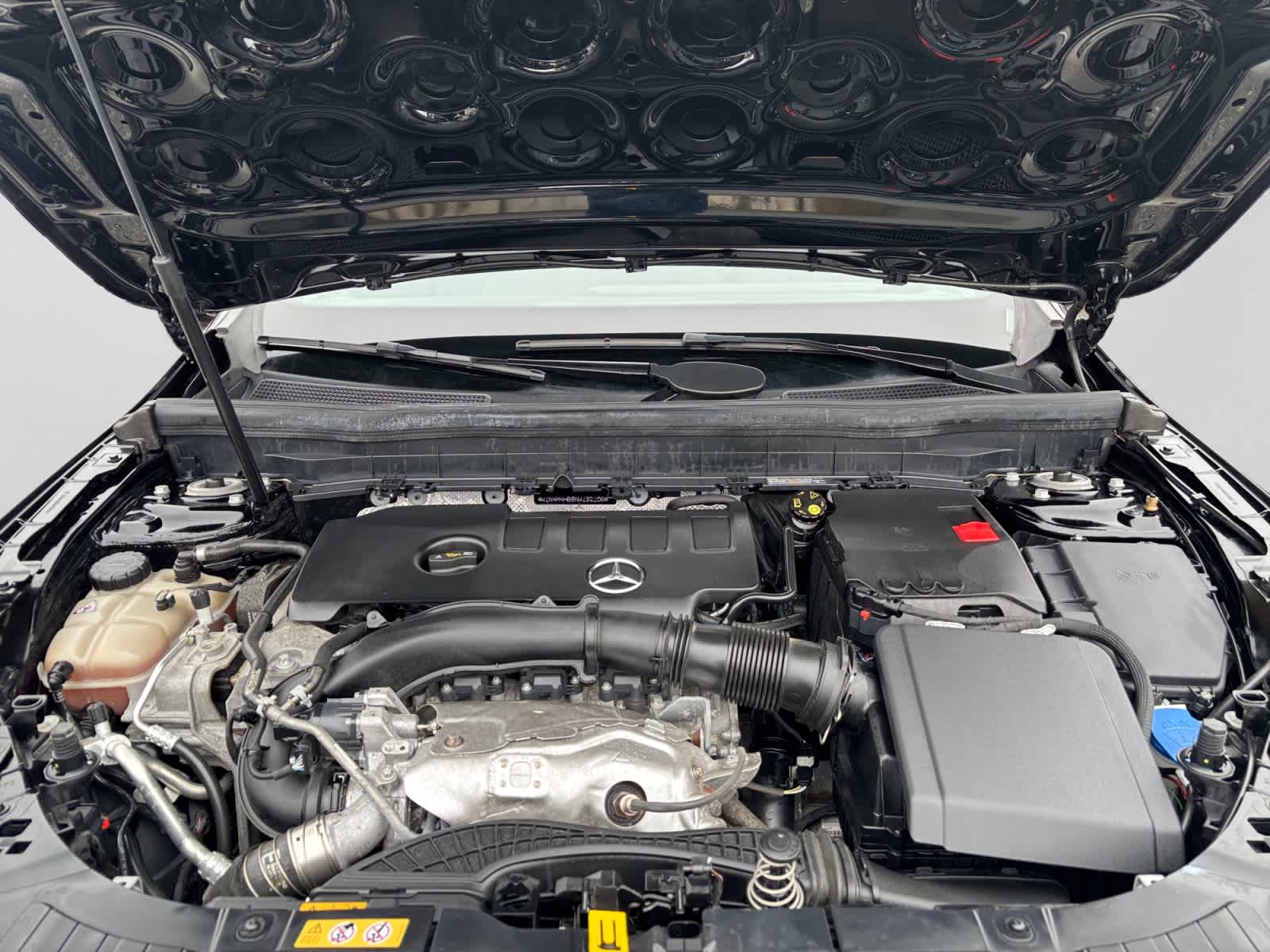 used 2022 Mercedes-Benz GLB 250 car, priced at $29,998