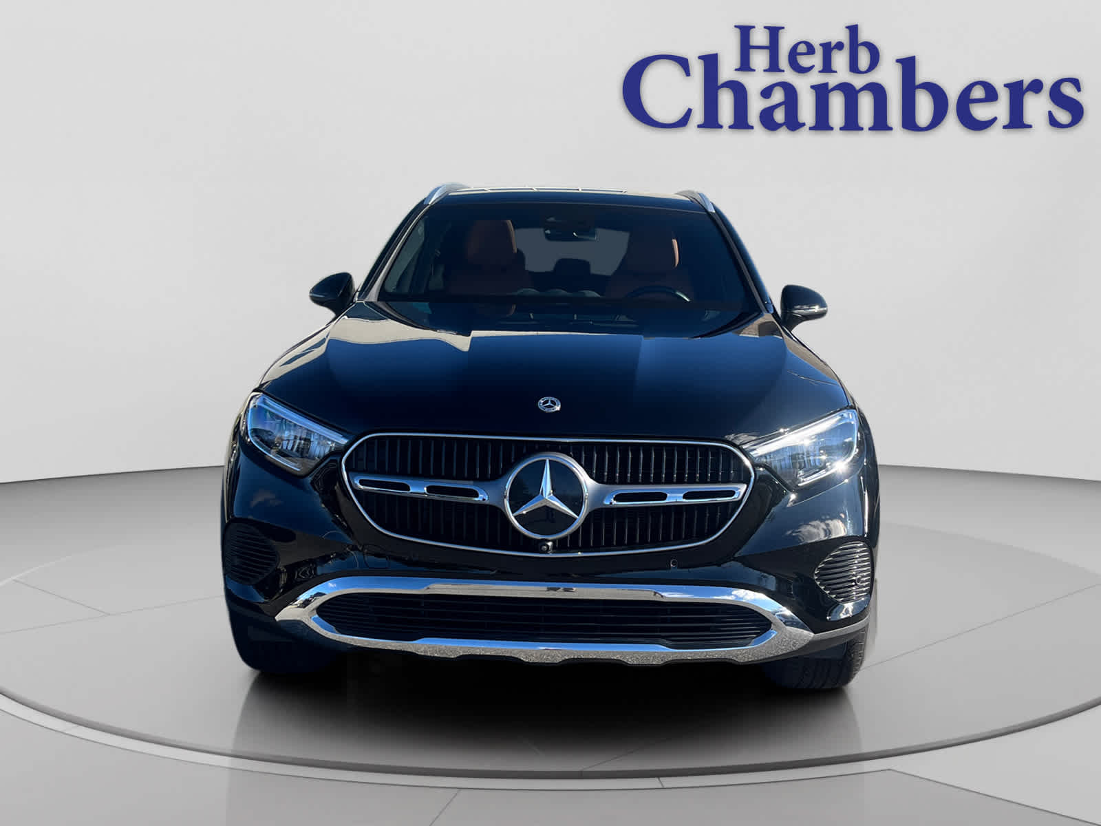 2023 Mercedes Benz GLC 300 4MATIC photo 2