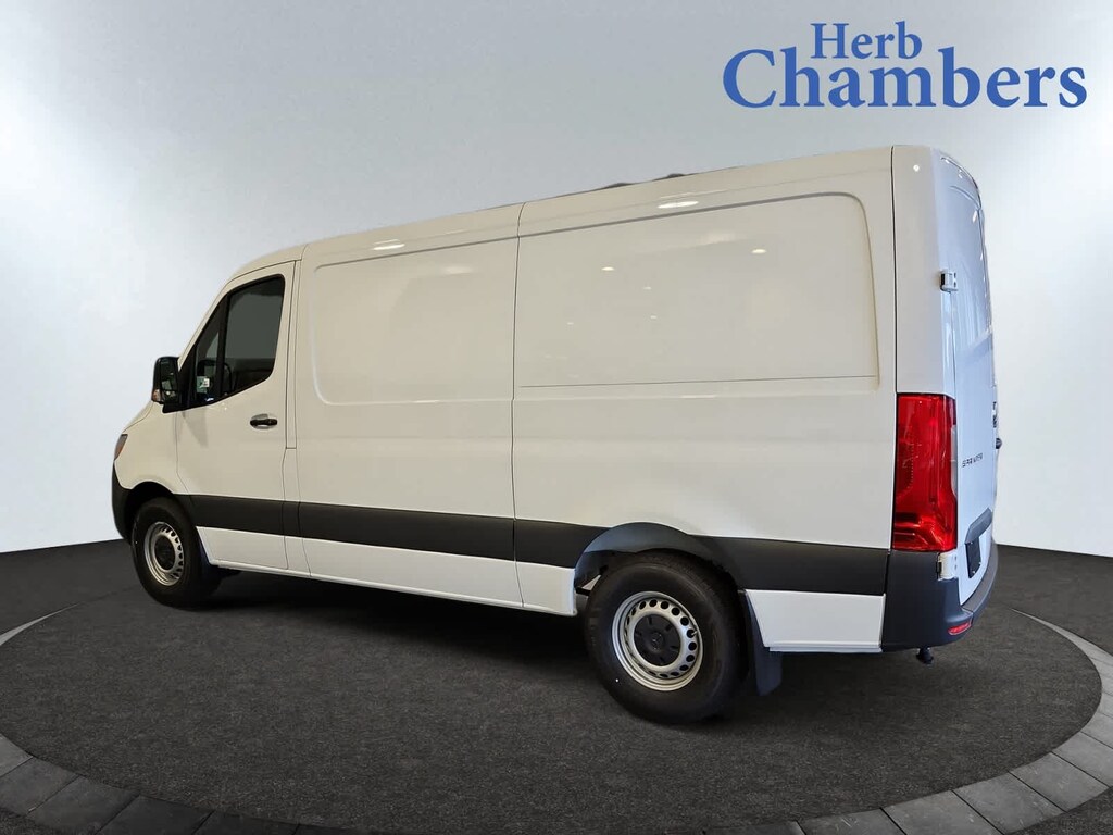 New 2025 Mercedes-Benz Sprinter 2500 Standard Roof 4-Cyl Diesel Van Cargo Van