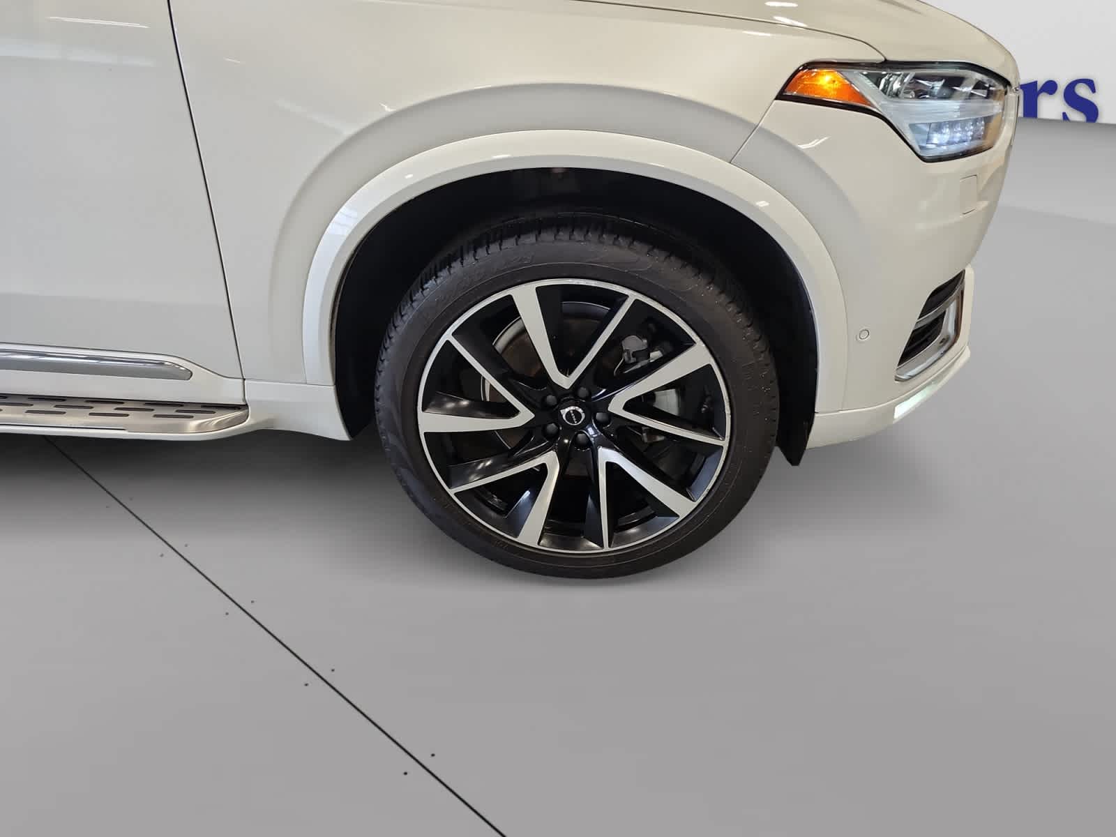 used 2023 Volvo XC90 car, priced at $39,997