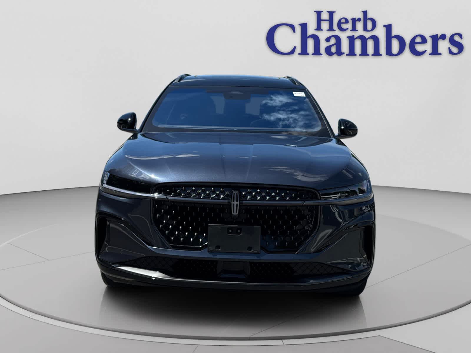 used 2024 Lincoln Nautilus car, priced at $47,999
