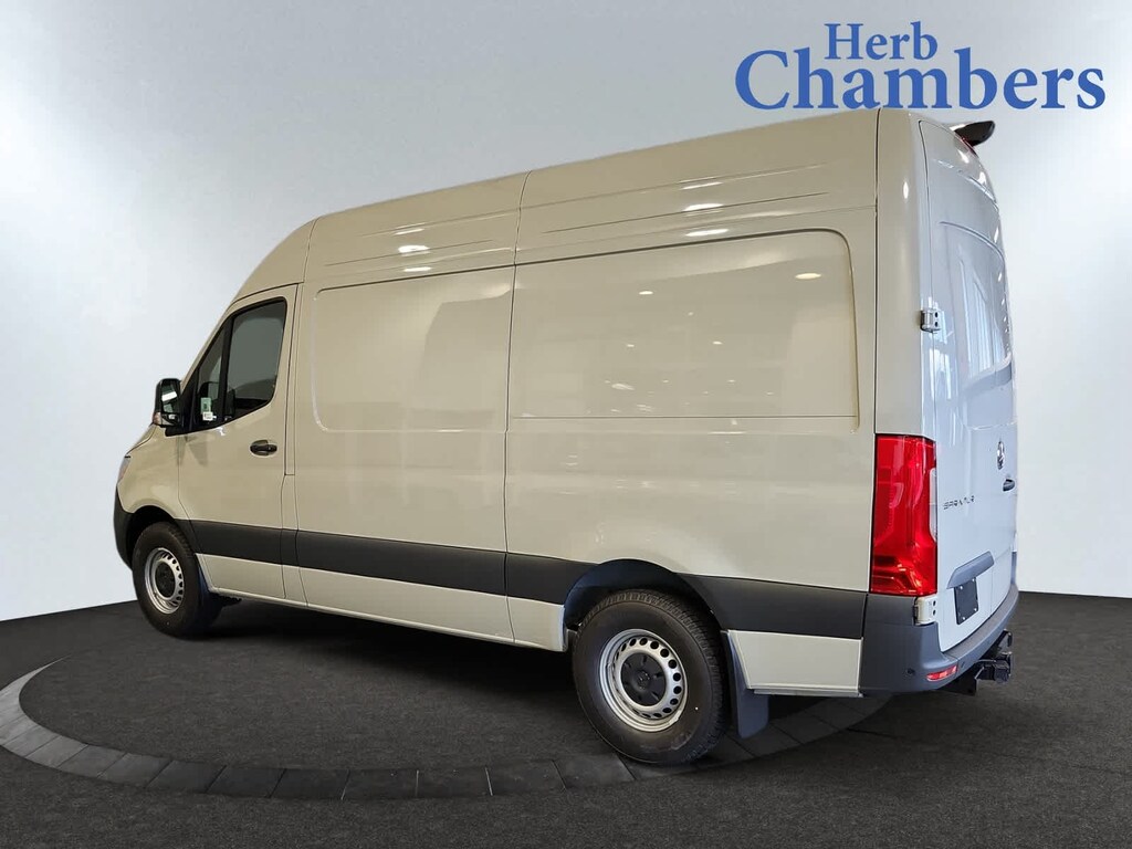 New 2025 Mercedes-Benz Sprinter 2500 Standard Roof 4-Cyl Diesel Van Cargo Van