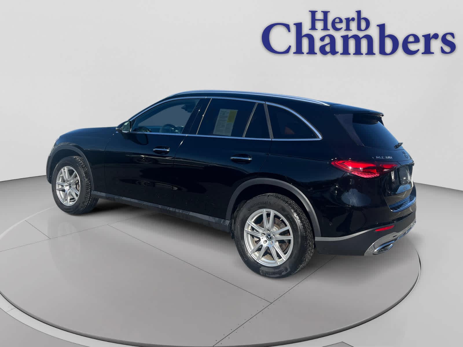 used 2023 Mercedes-Benz GLC 300 car, priced at $40,998