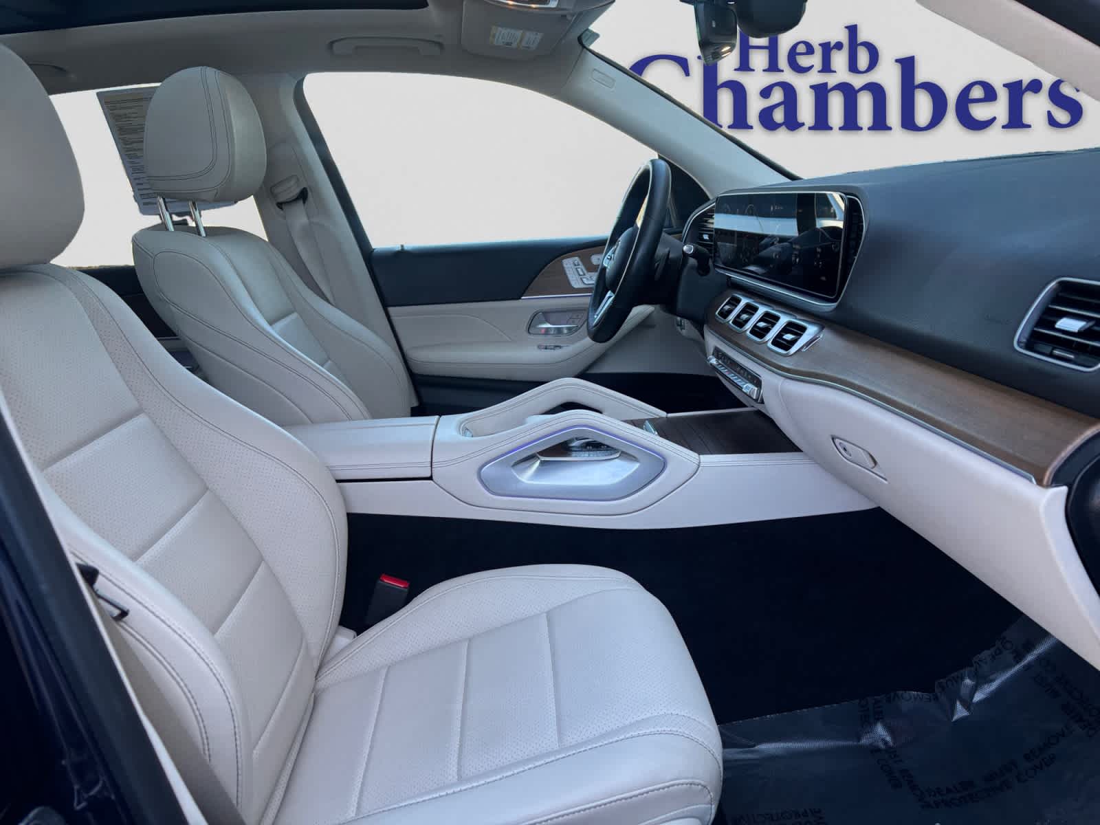 used 2022 Mercedes-Benz GLE 350 car, priced at $39,998