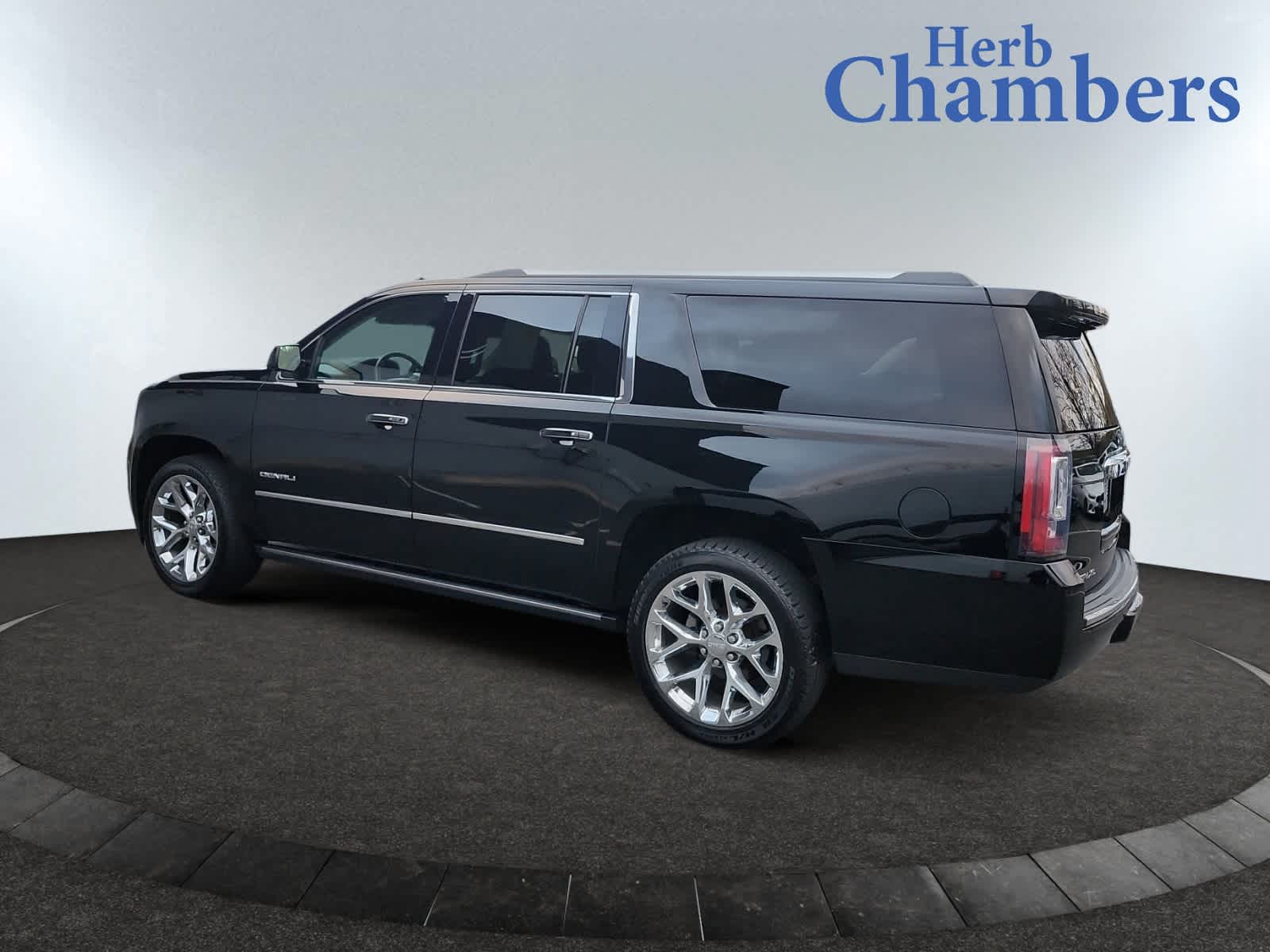 2018 Gmc Yukon XL Denali photo 3