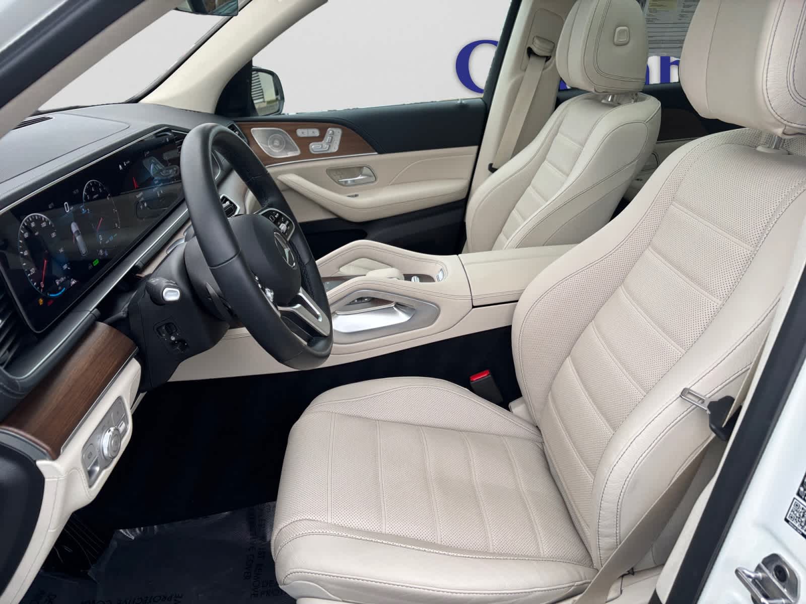 used 2022 Mercedes-Benz GLE 450 car, priced at $52,798