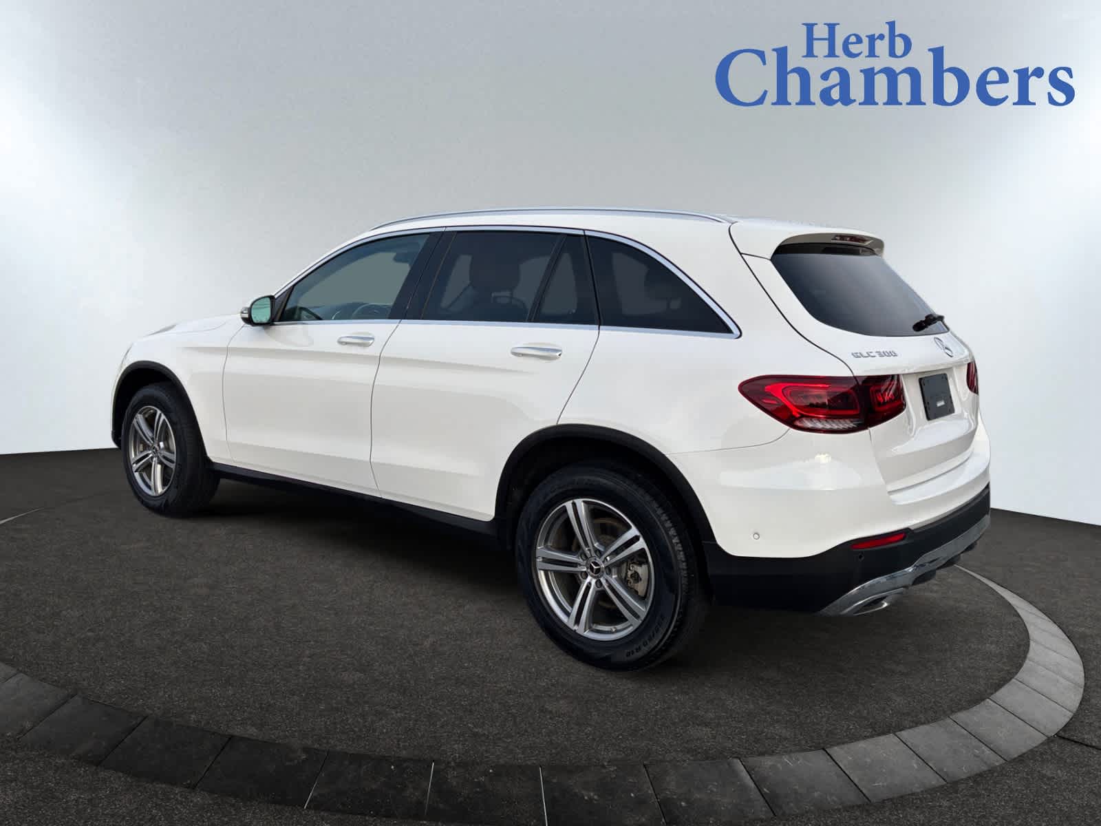 2022 Mercedes Benz GLC 300 4MATIC photo 3