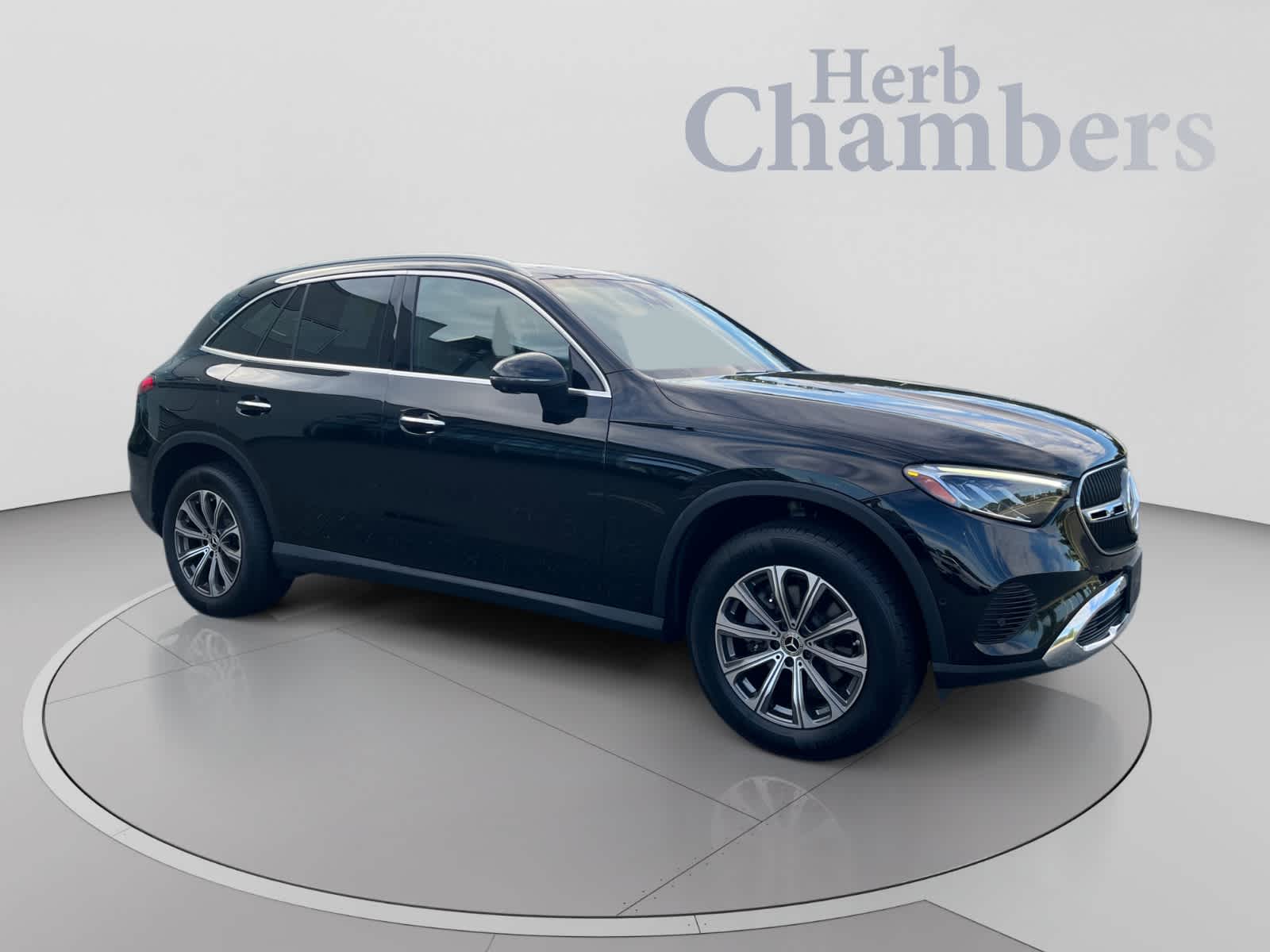 2023 Mercedes-Benz GLC 300