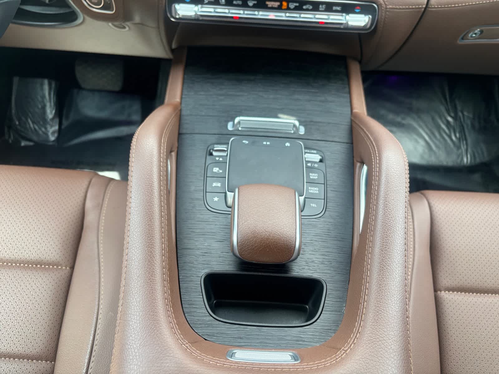 used 2024 Mercedes-Benz GLE 350 car, priced at $54,998