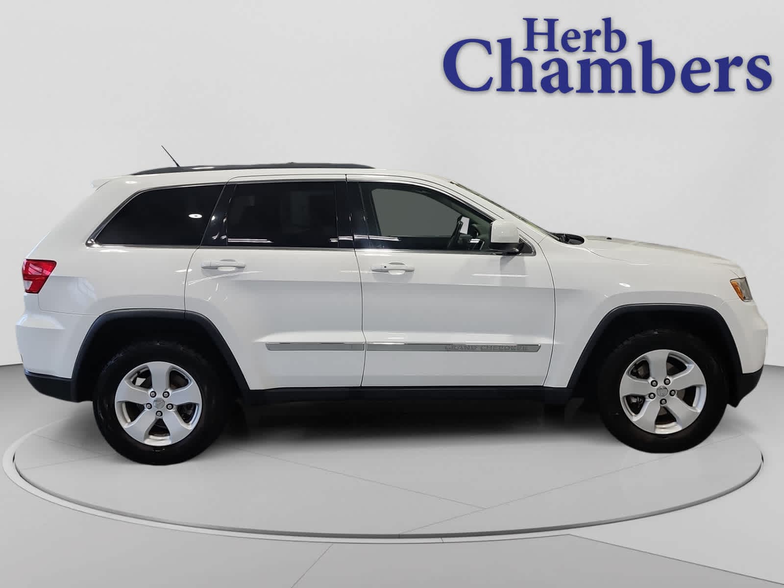 used 2013 Jeep Grand Cherokee car, priced at $11,496