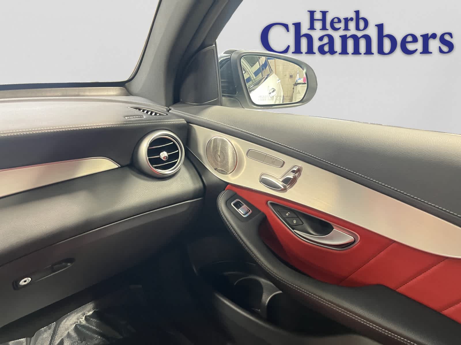 used 2023 Mercedes-Benz GLC 300 car, priced at $44,998