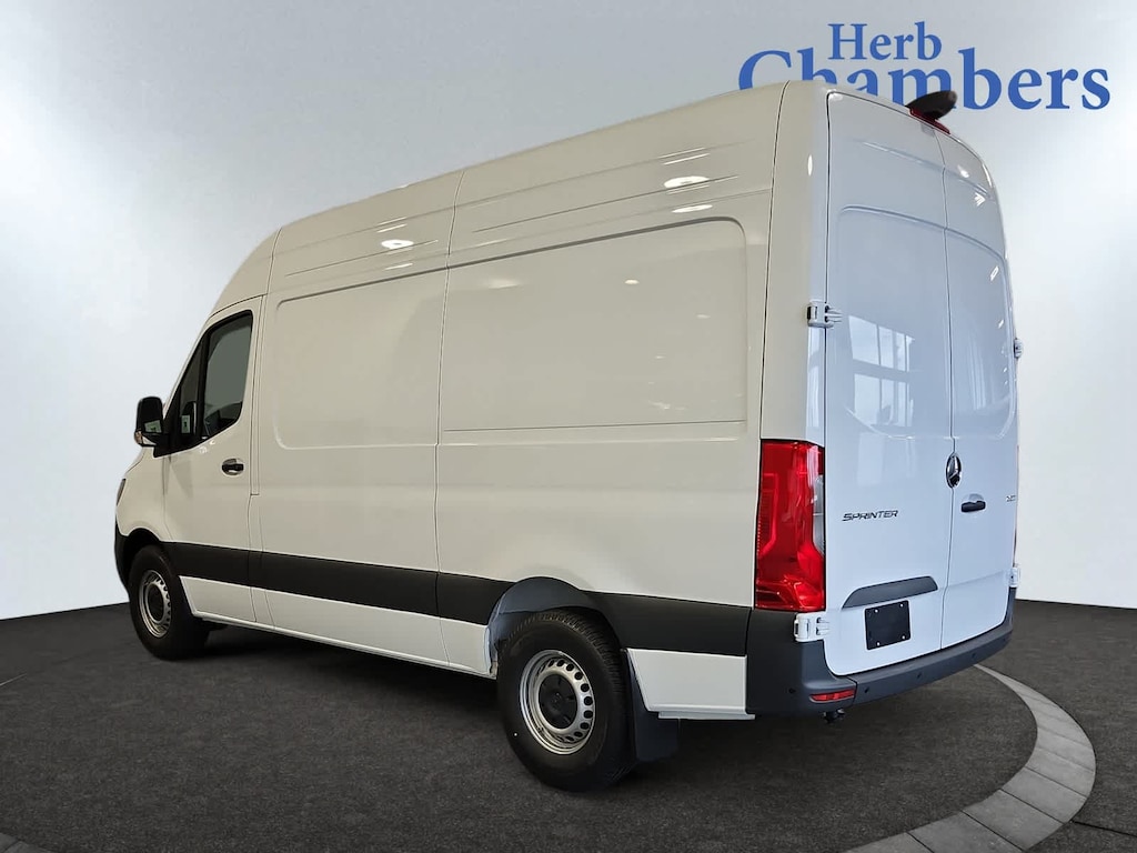 New 2025 Mercedes-Benz Sprinter 2500 Standard Roof 4-Cyl Diesel Van Cargo Van