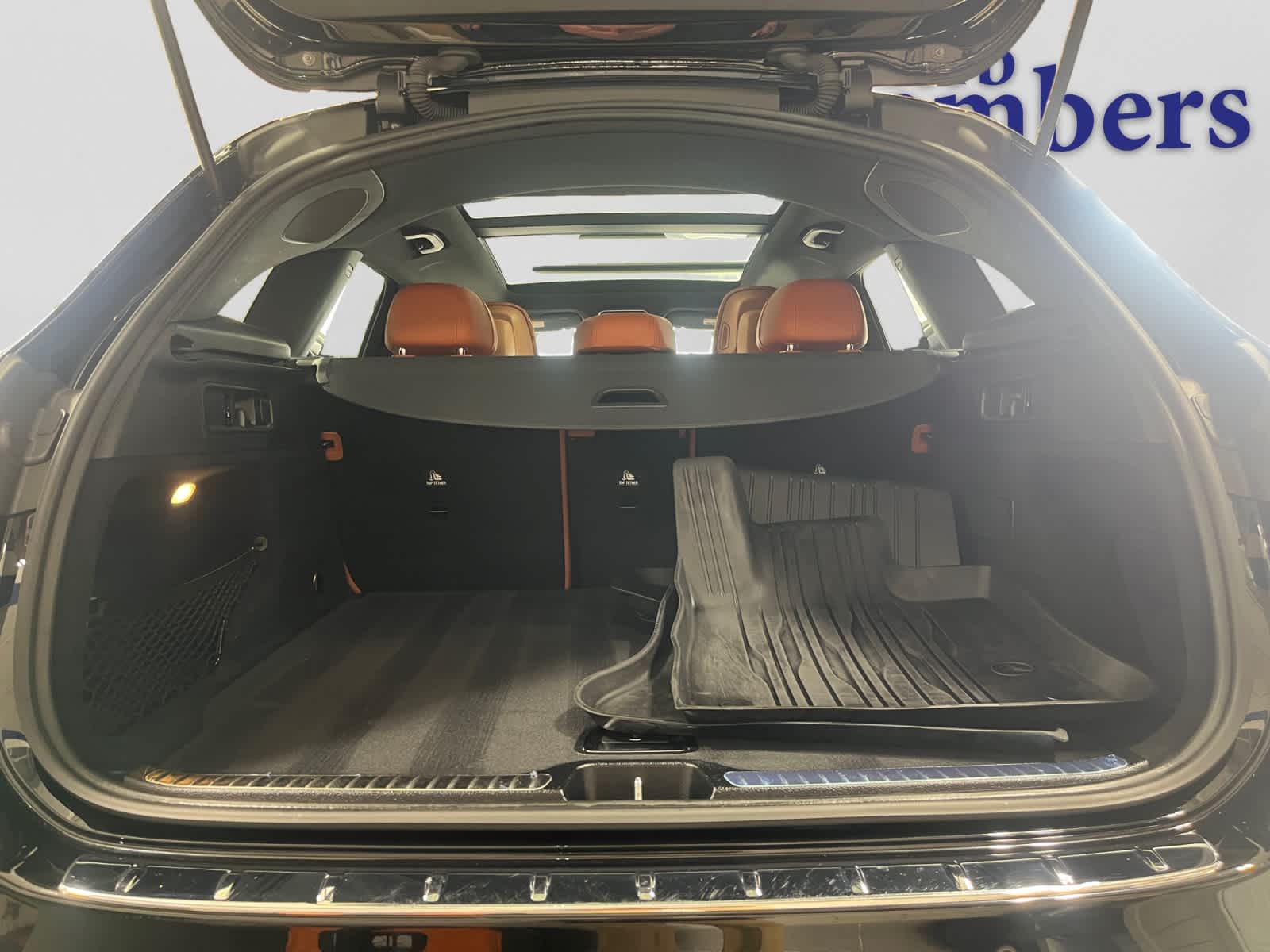 2023 Mercedes Benz GLC 300 4MATIC photo 4