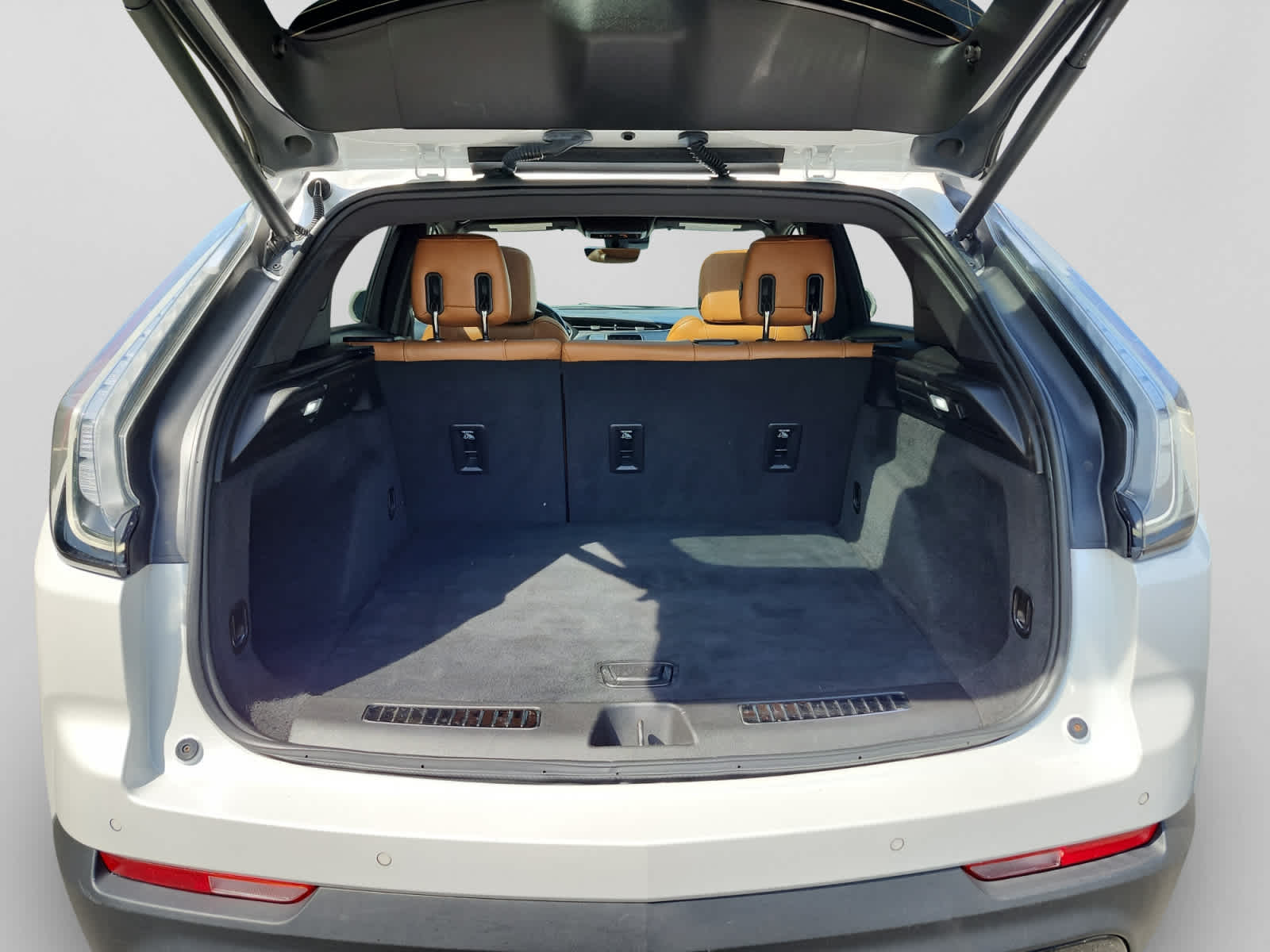 used 2020 Cadillac XT4 car, priced at $23,997