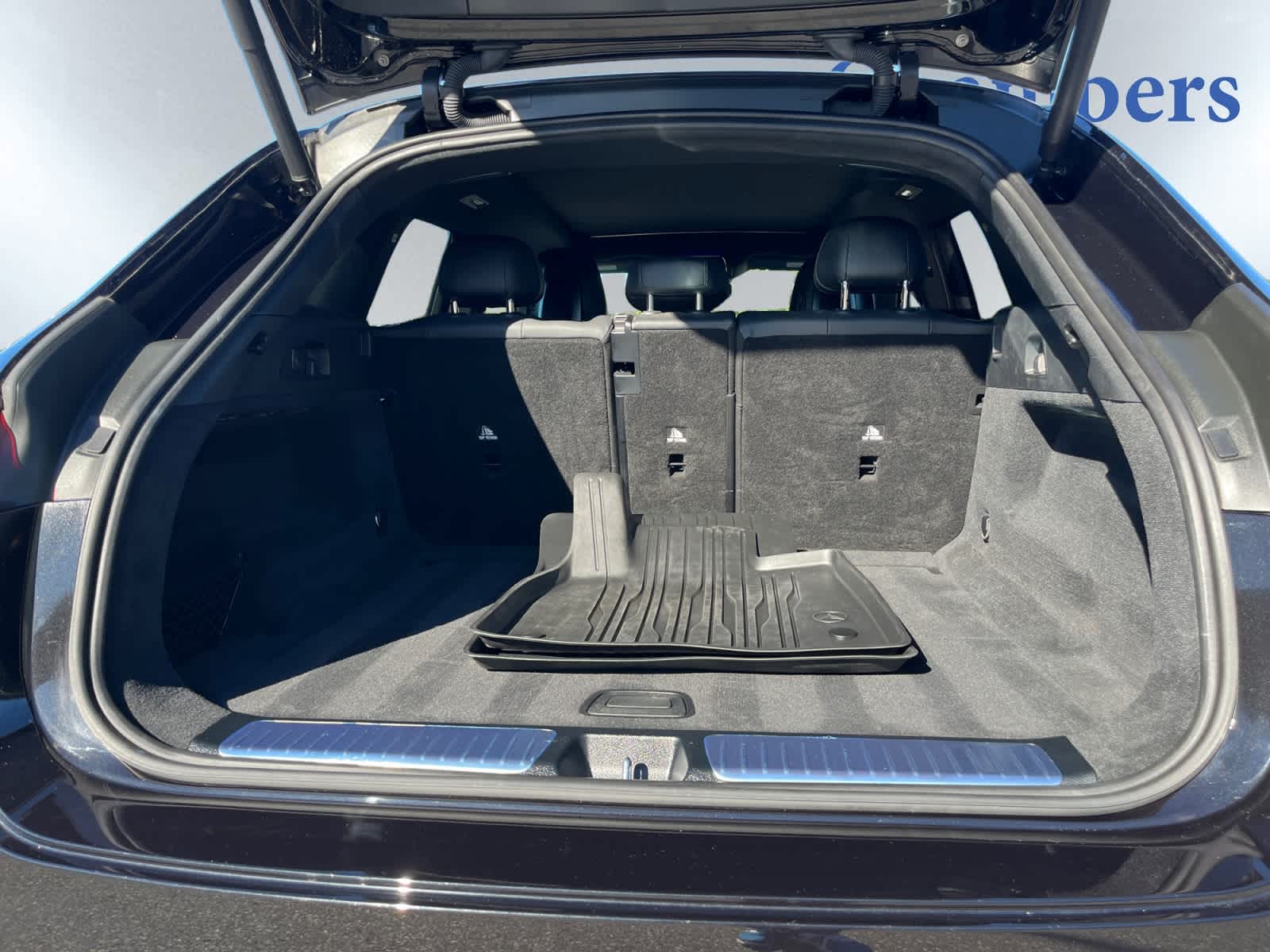 2023 Mercedes Benz 350 4MATIC photo 3