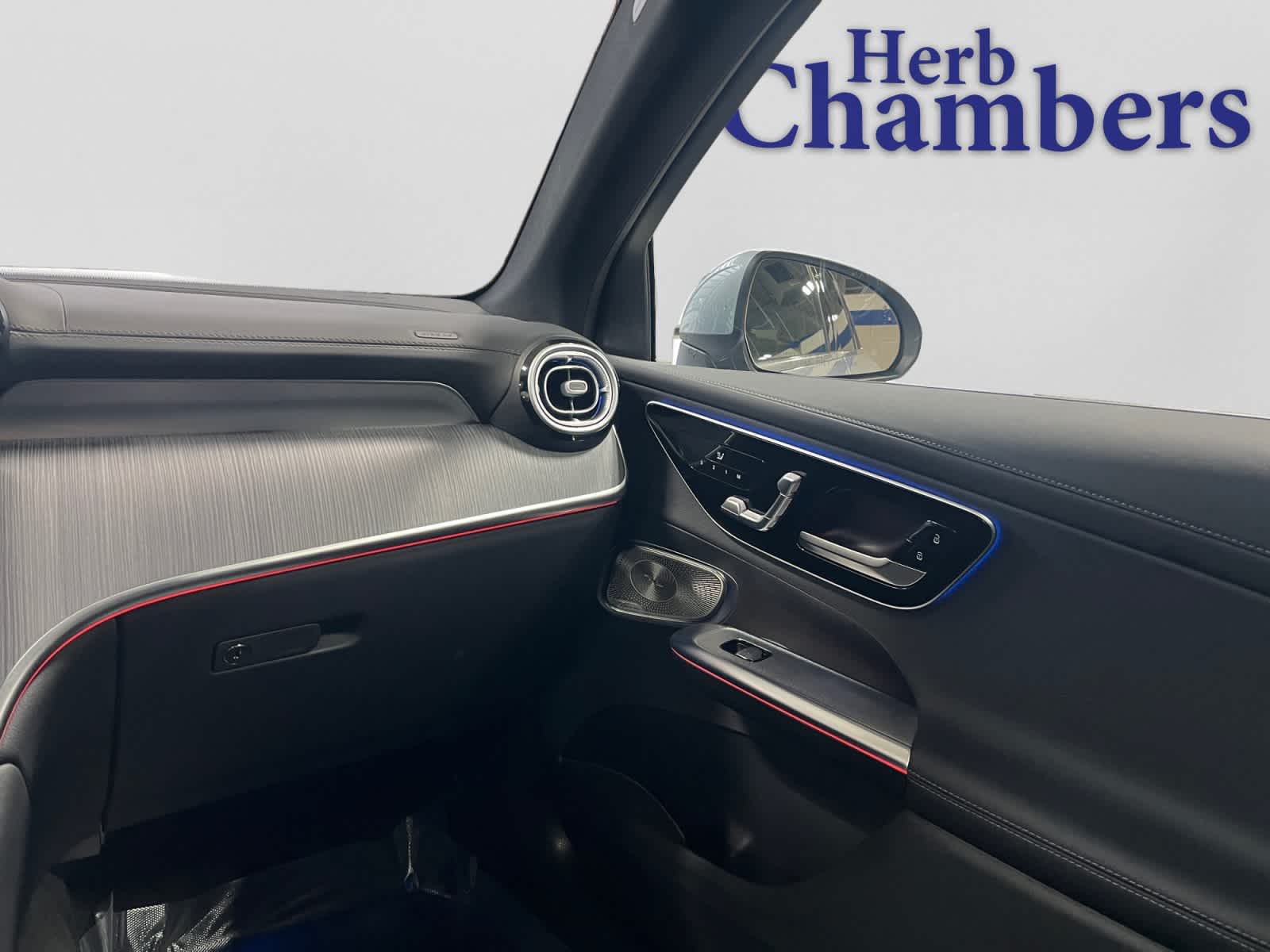 used 2025 Mercedes-Benz GLC 350e car, priced at $49,998
