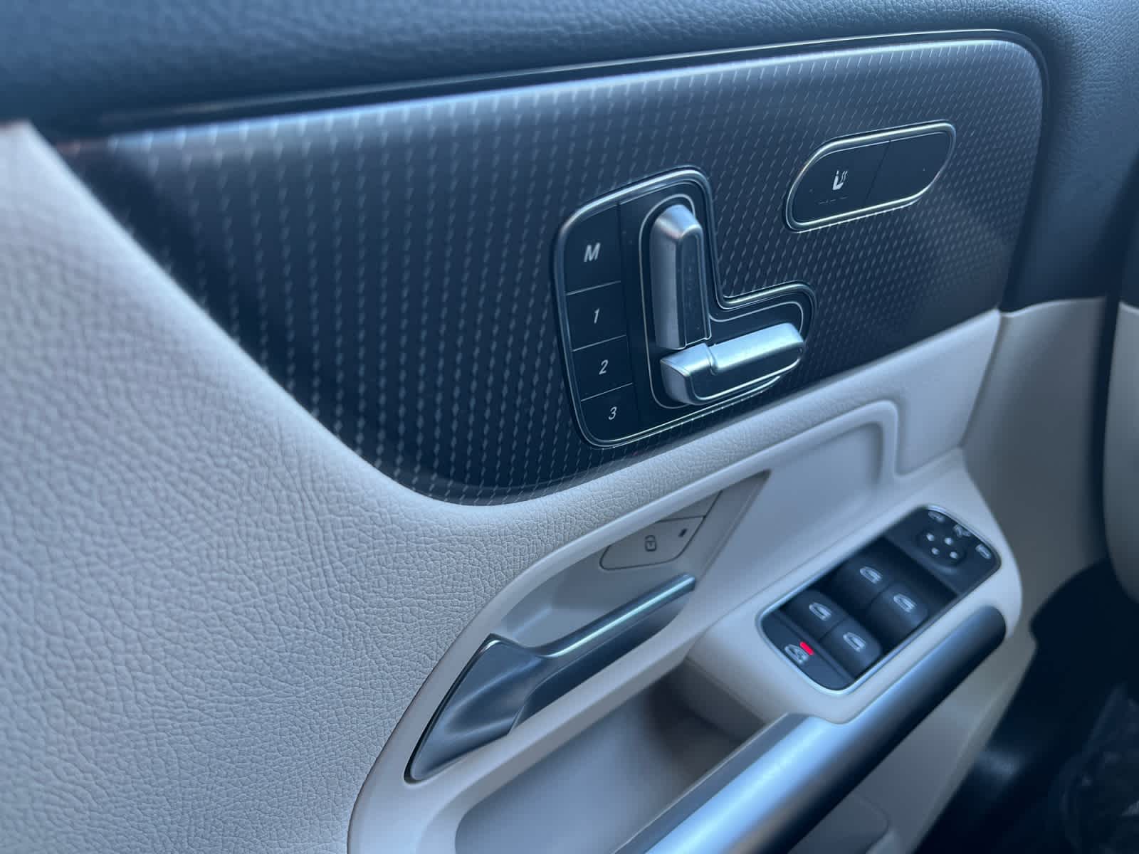 used 2023 Mercedes-Benz GLA 250 car, priced at $29,998