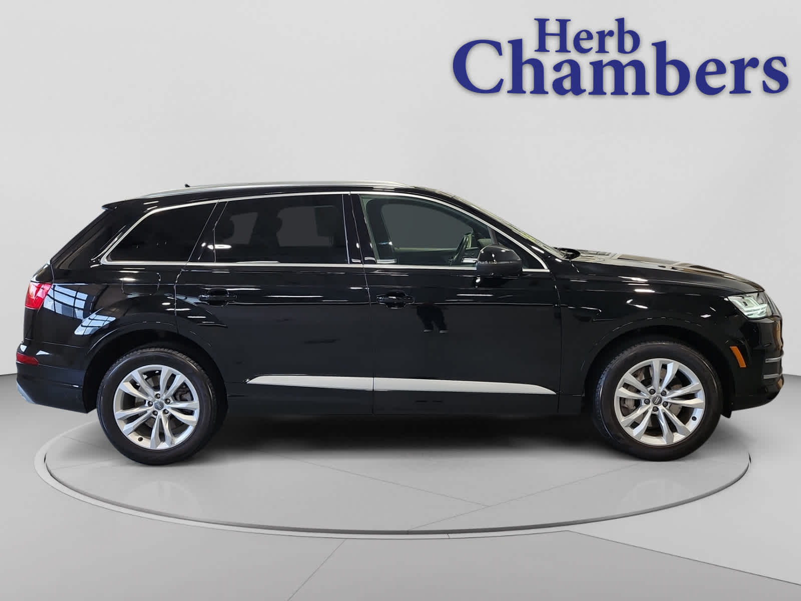 used 2019 Audi Q7 car, priced at $17,997