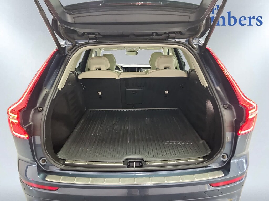 Used 2017 Volvo XC60 T6 AWD Dynamic SUV