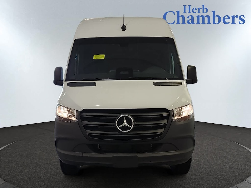 New 2025 Mercedes-Benz Sprinter 2500 Standard Roof 4-Cyl Diesel Van Cargo Van