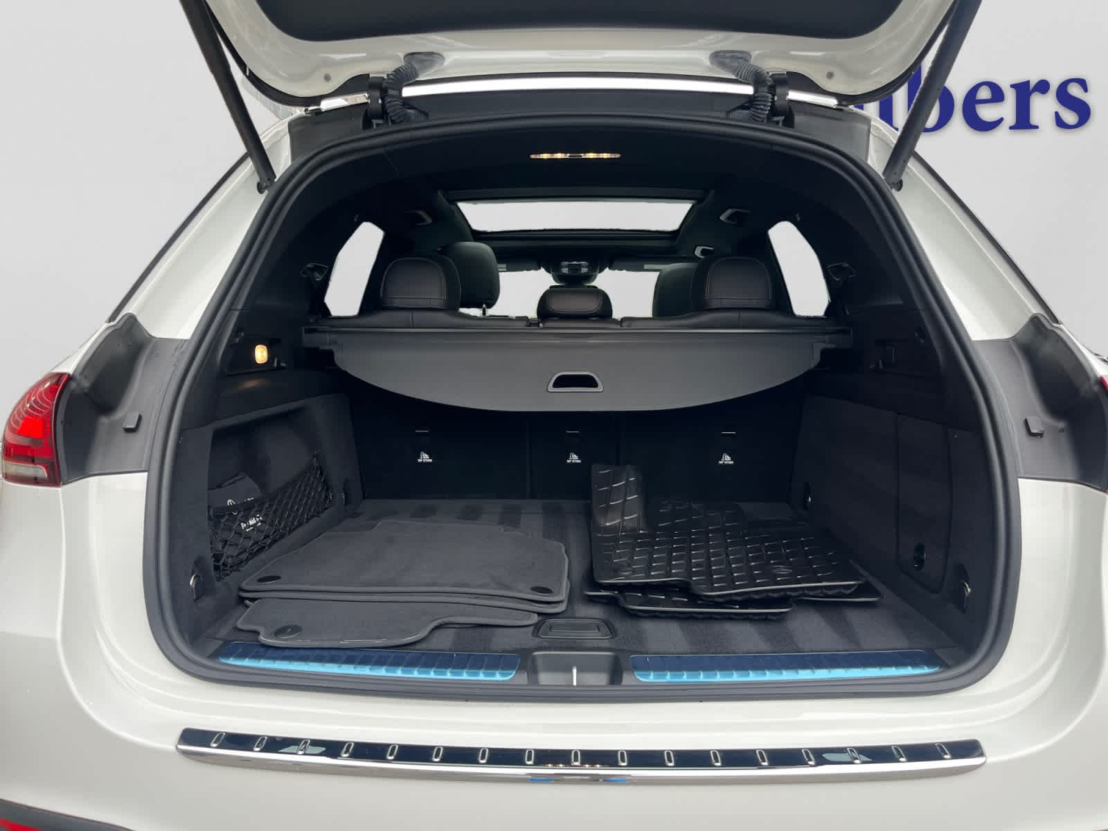 used 2023 Mercedes-Benz GLE 350 car, priced at $53,998