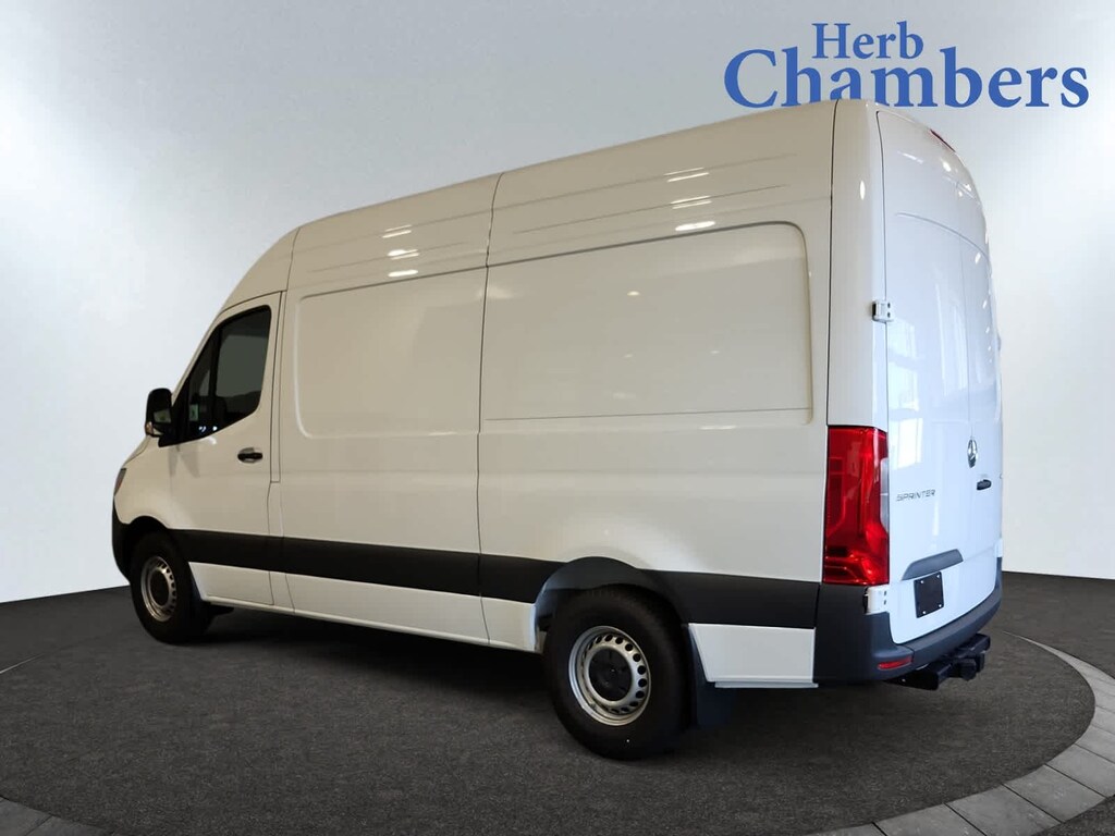 New 2025 Mercedes-Benz Sprinter 2500 Standard Roof 4-Cyl Diesel Van Cargo Van